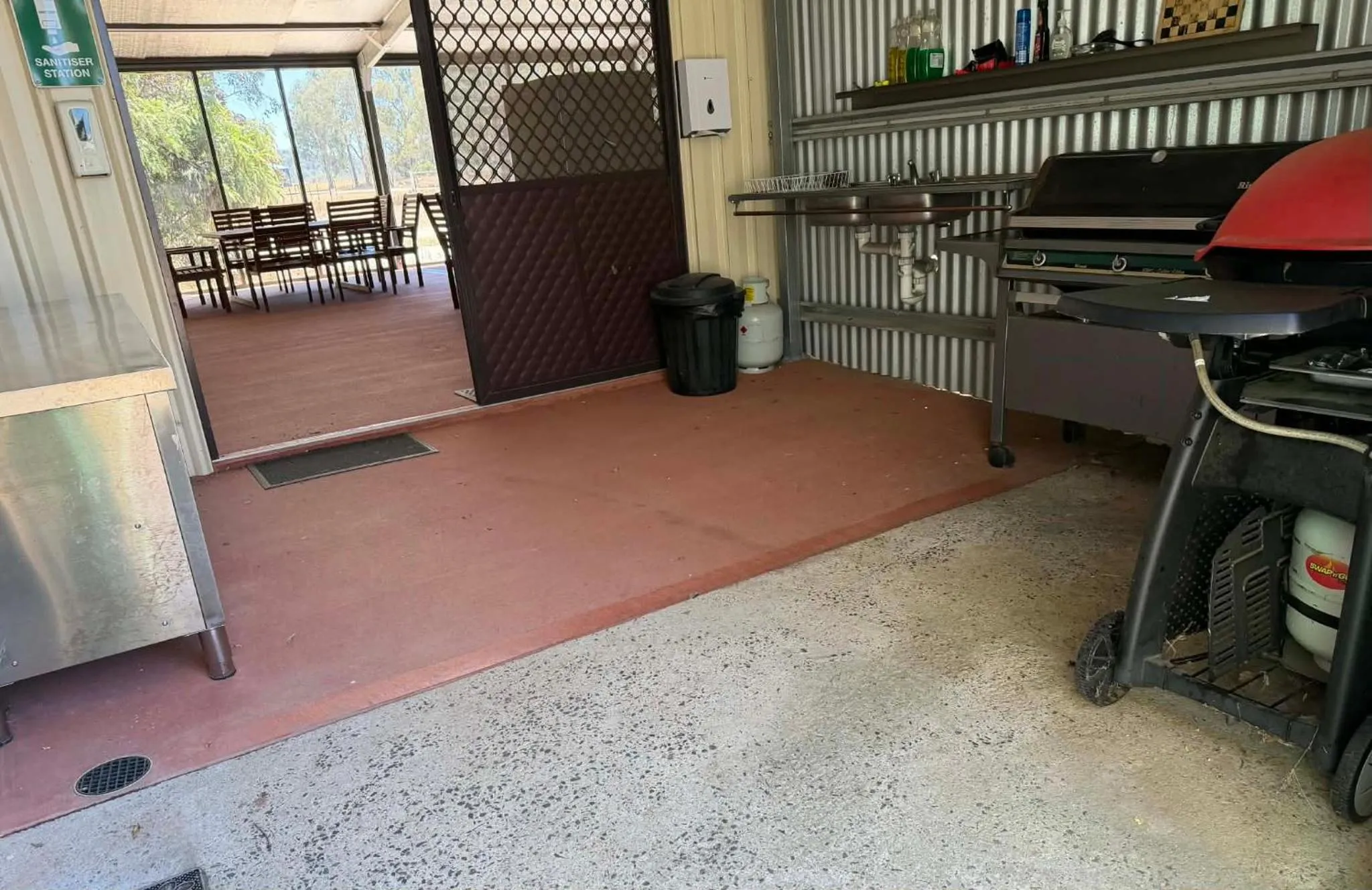 BBQ facilities in Mudgee Vineyard Motor Inn