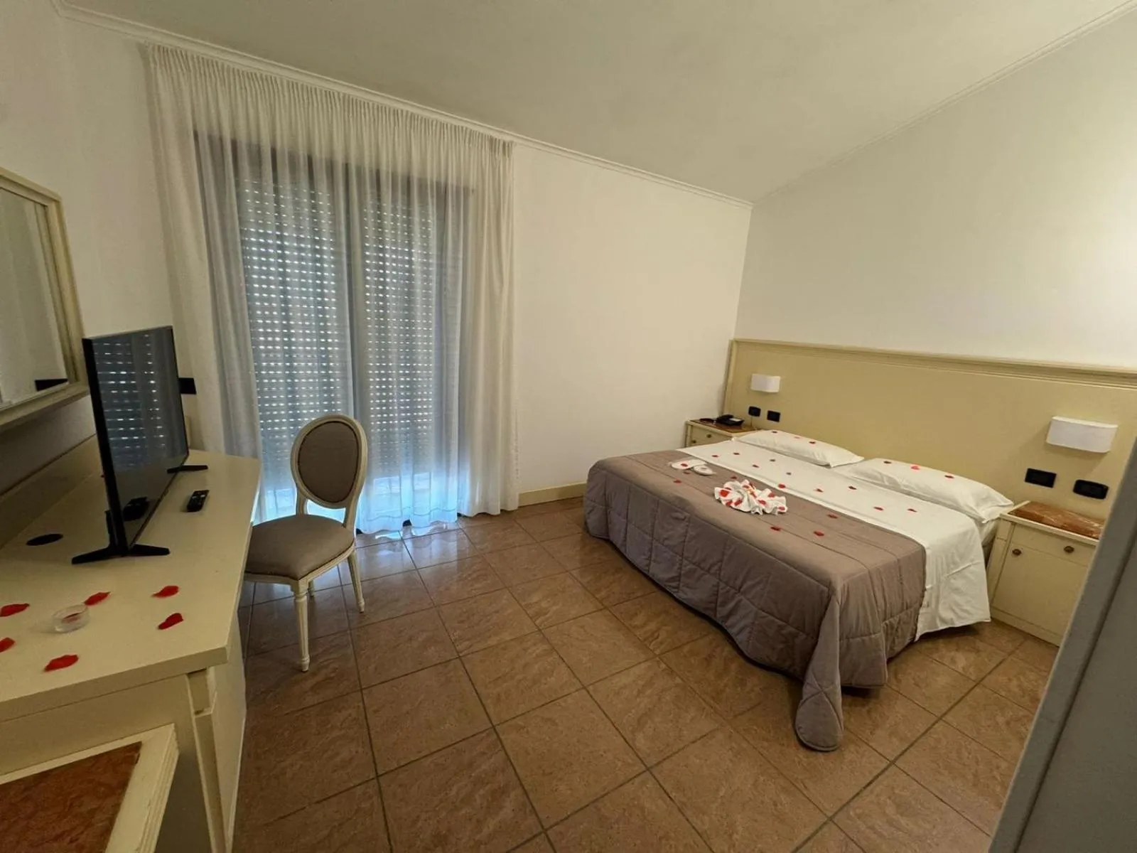 Bed in Hotel Giulia Ocean Club