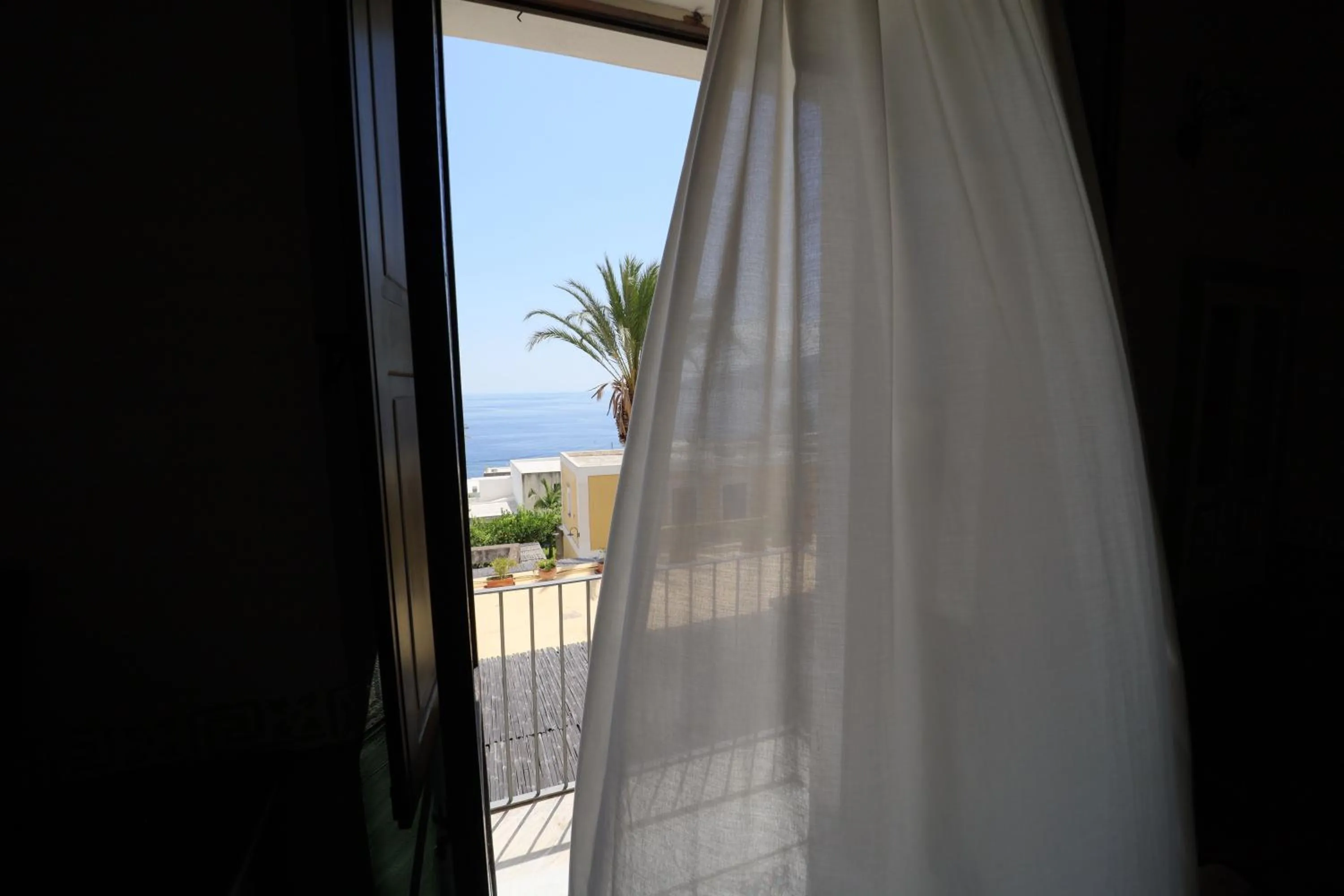 Balcony/Terrace in Hotel Arcangelo - Salina