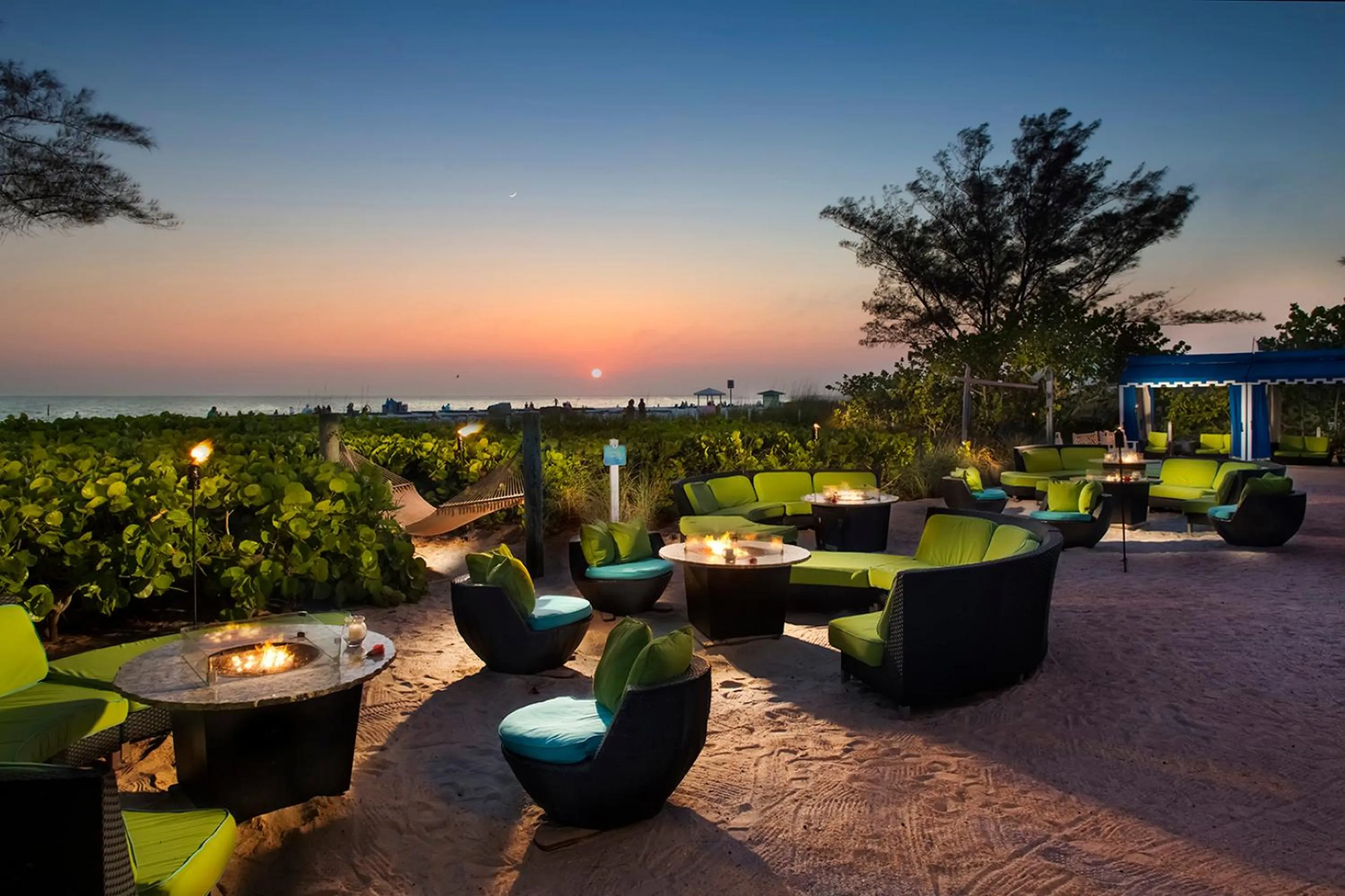 Spring in RumFish Beach at TradeWinds