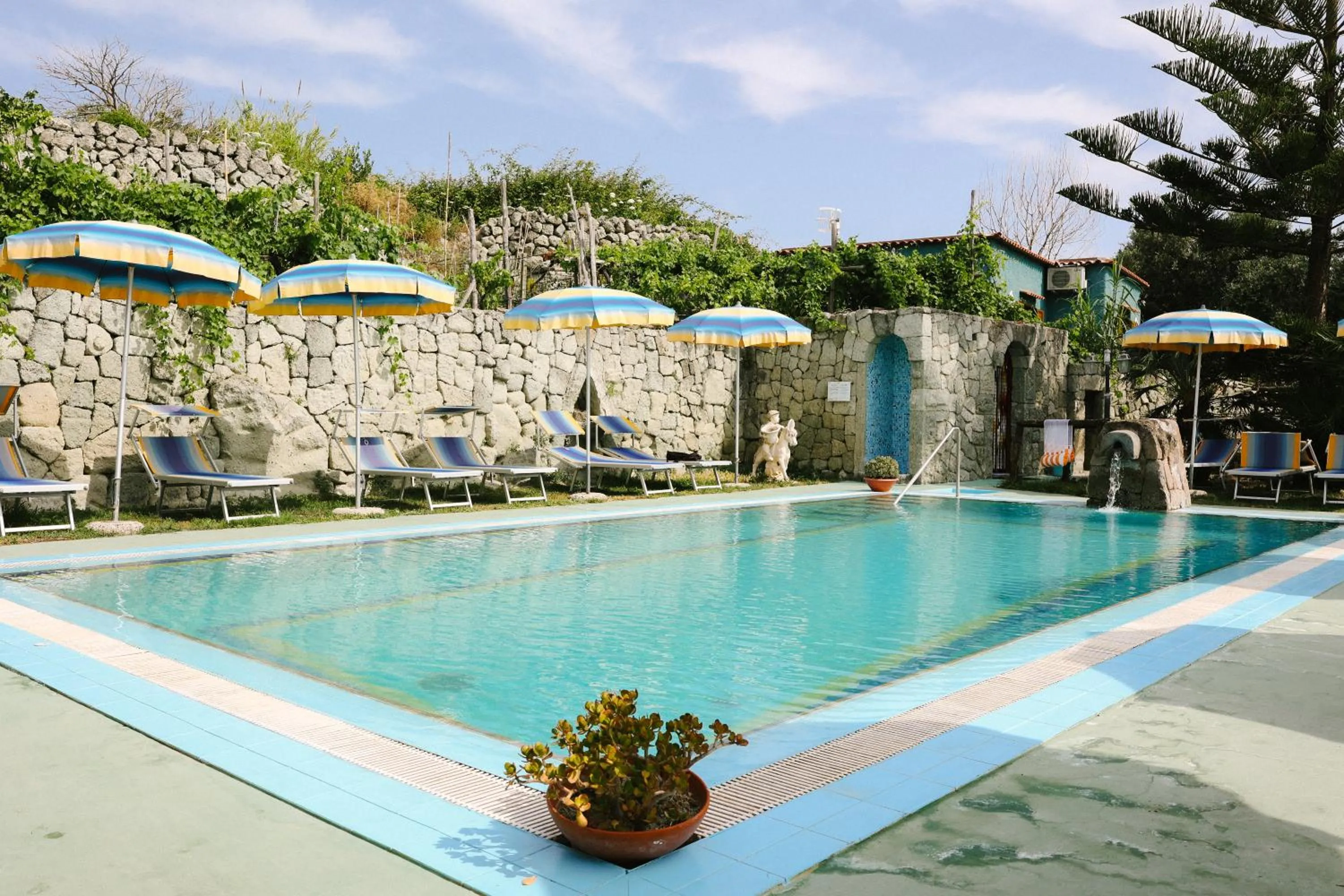 Day in Hotel Villa Cimmentorosso