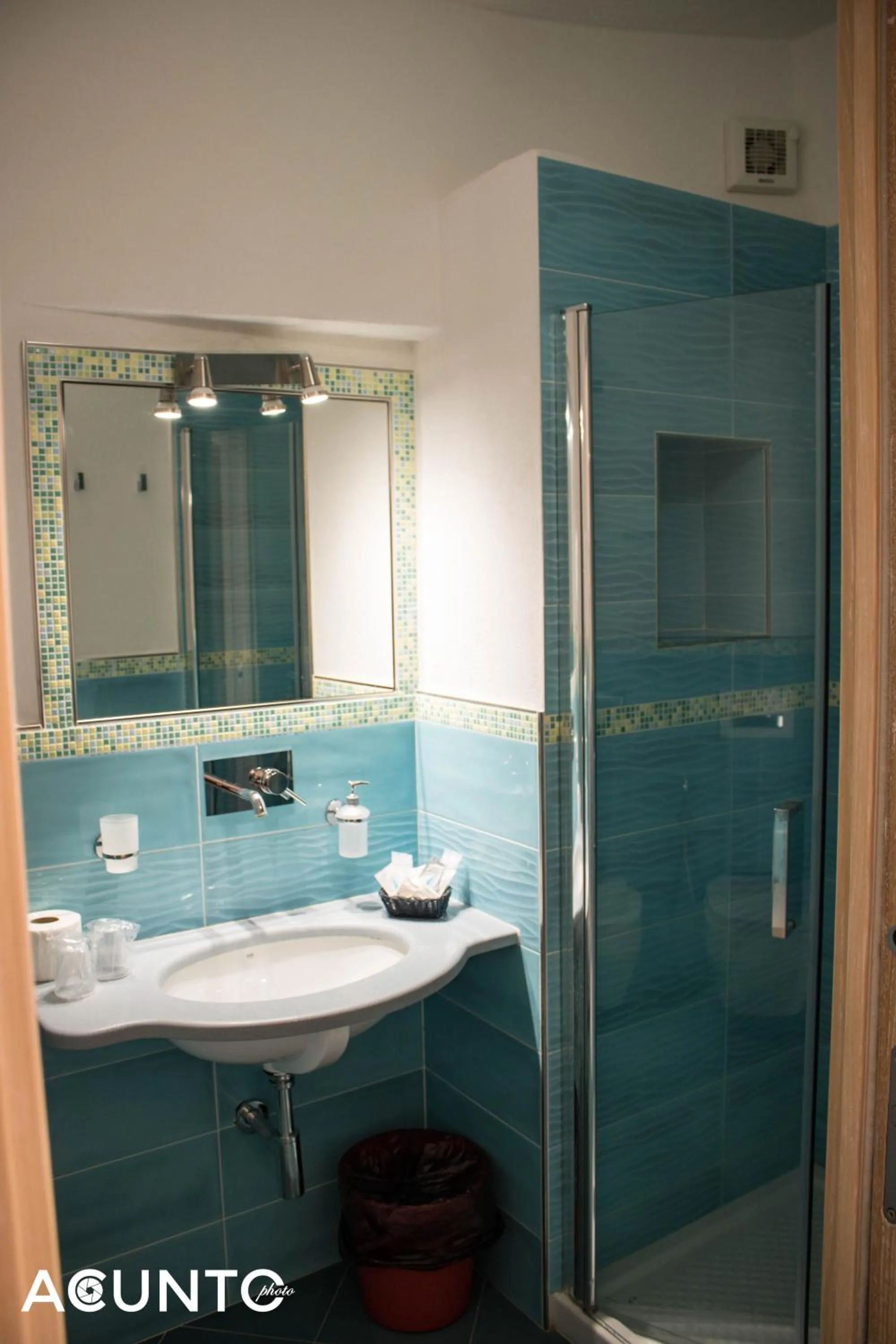 Shower in Hotel Villa Cimmentorosso