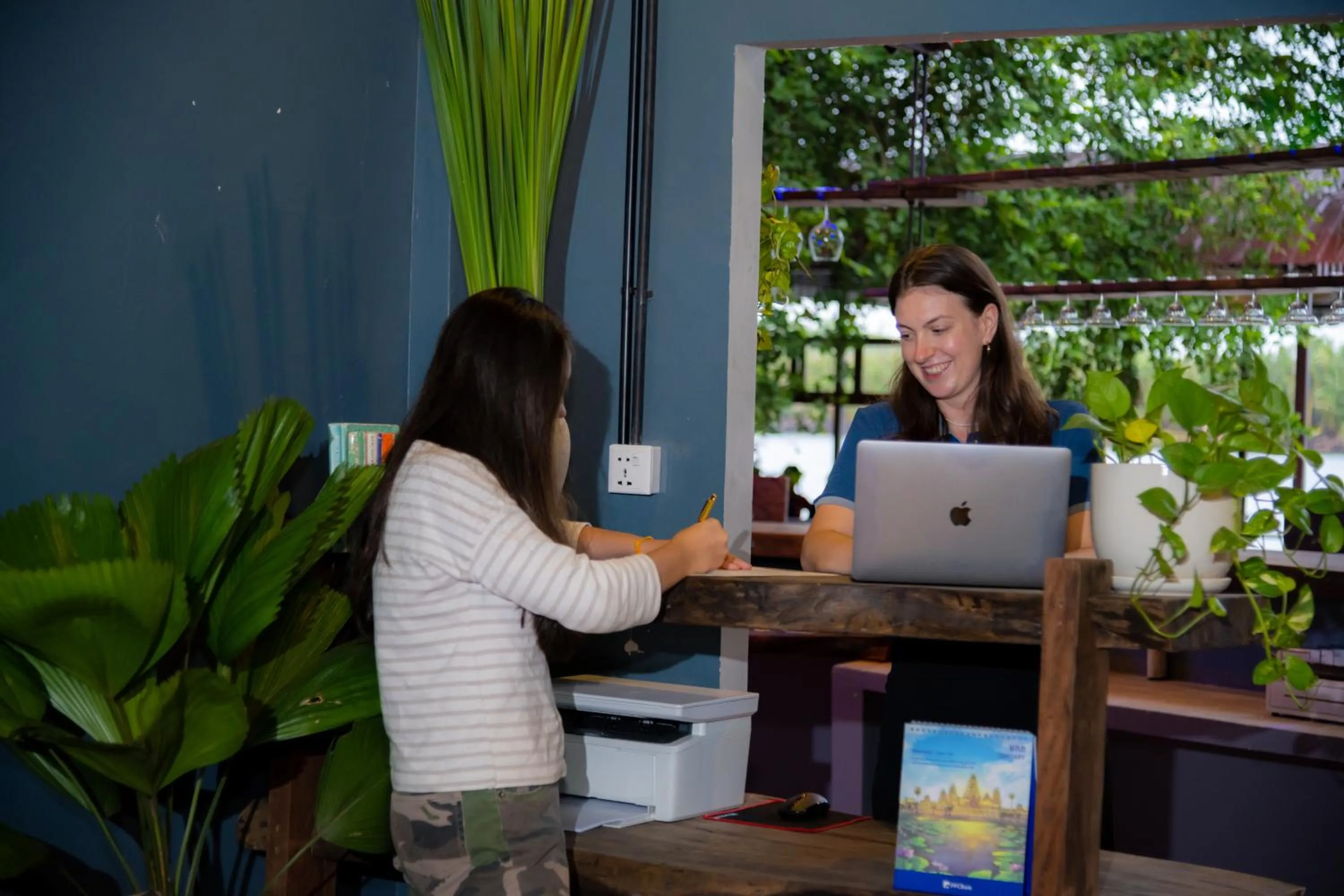 People in River Nest Hostel