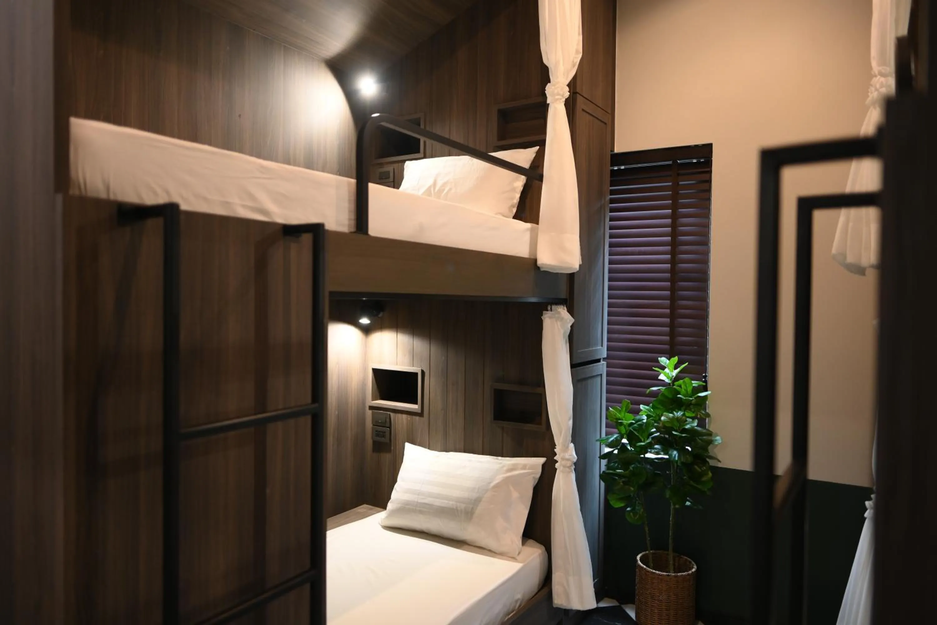 Bed in KLYDE Boutique - Chatuchak