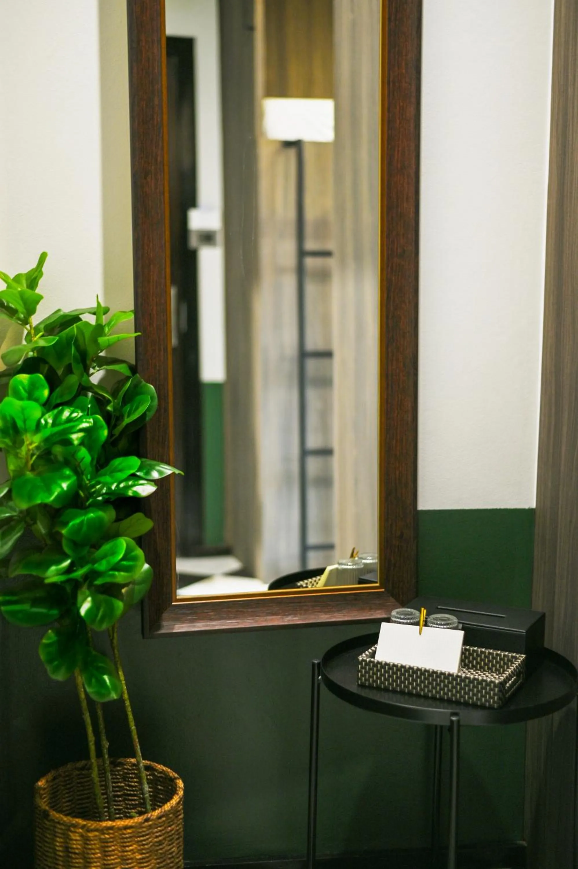 KLYDE Boutique - Chatuchak