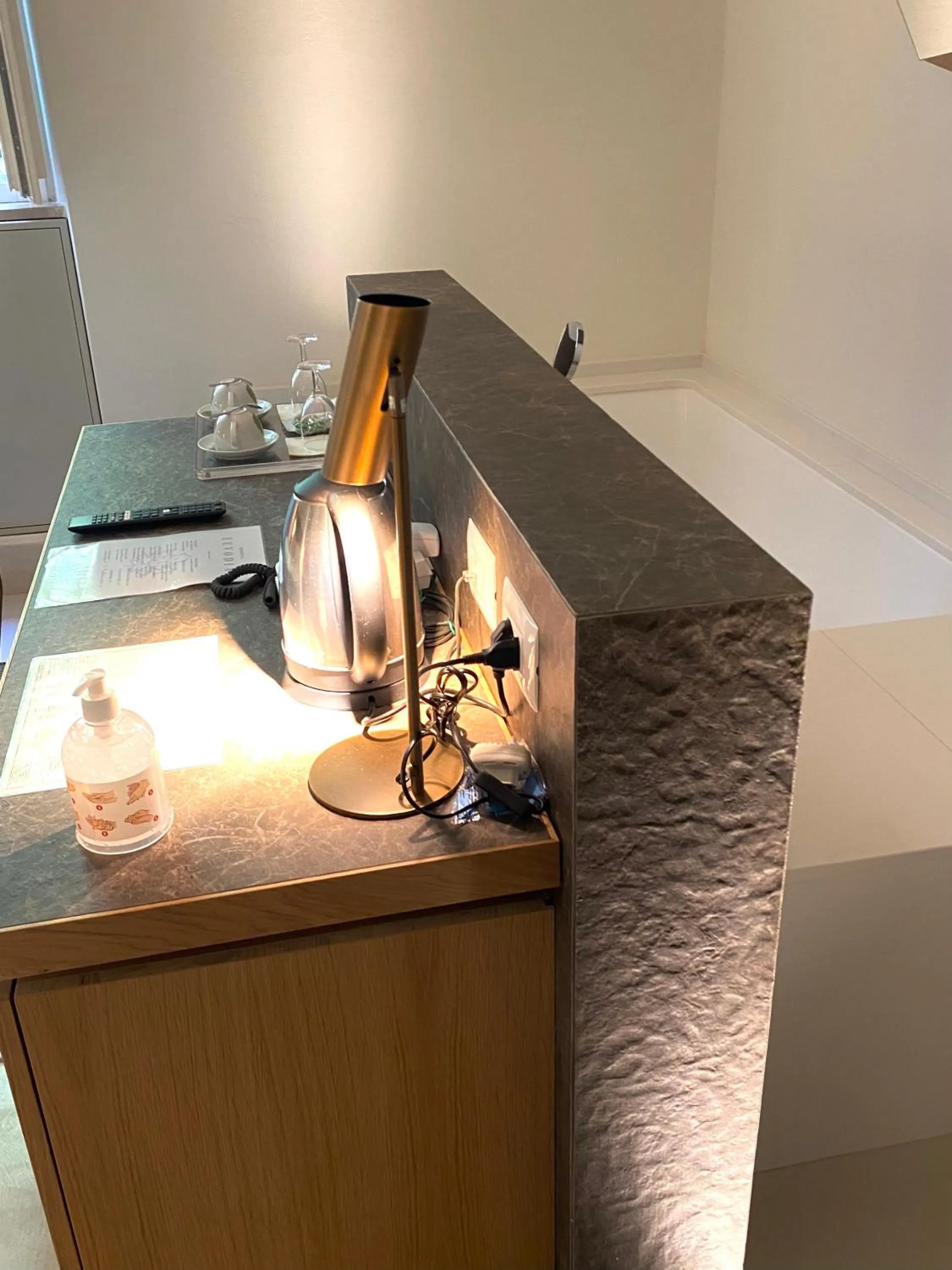 Coffee/tea facilities in Euvodia Luxury Rooms