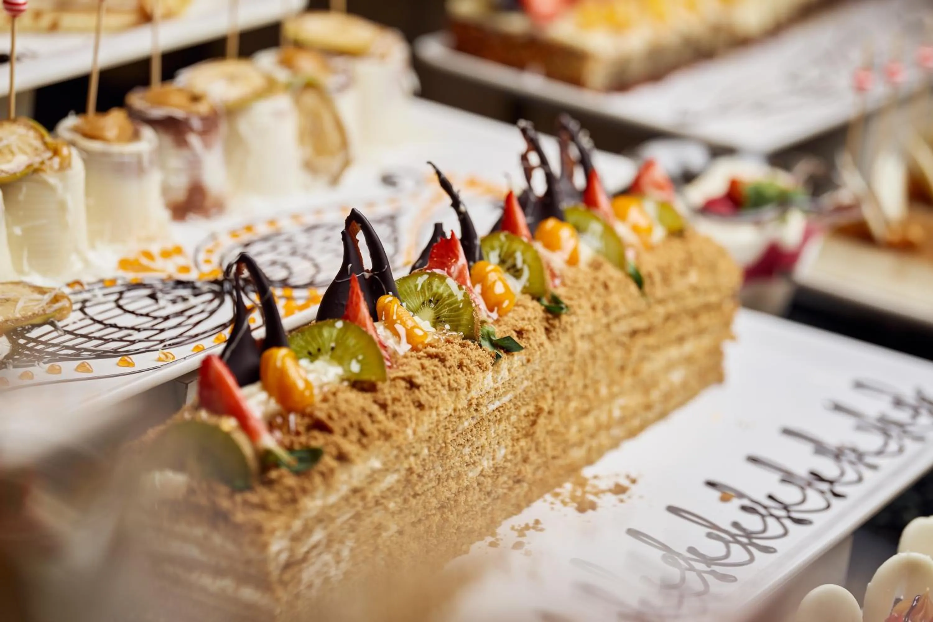 Food and drinks in Kaila City Hotel