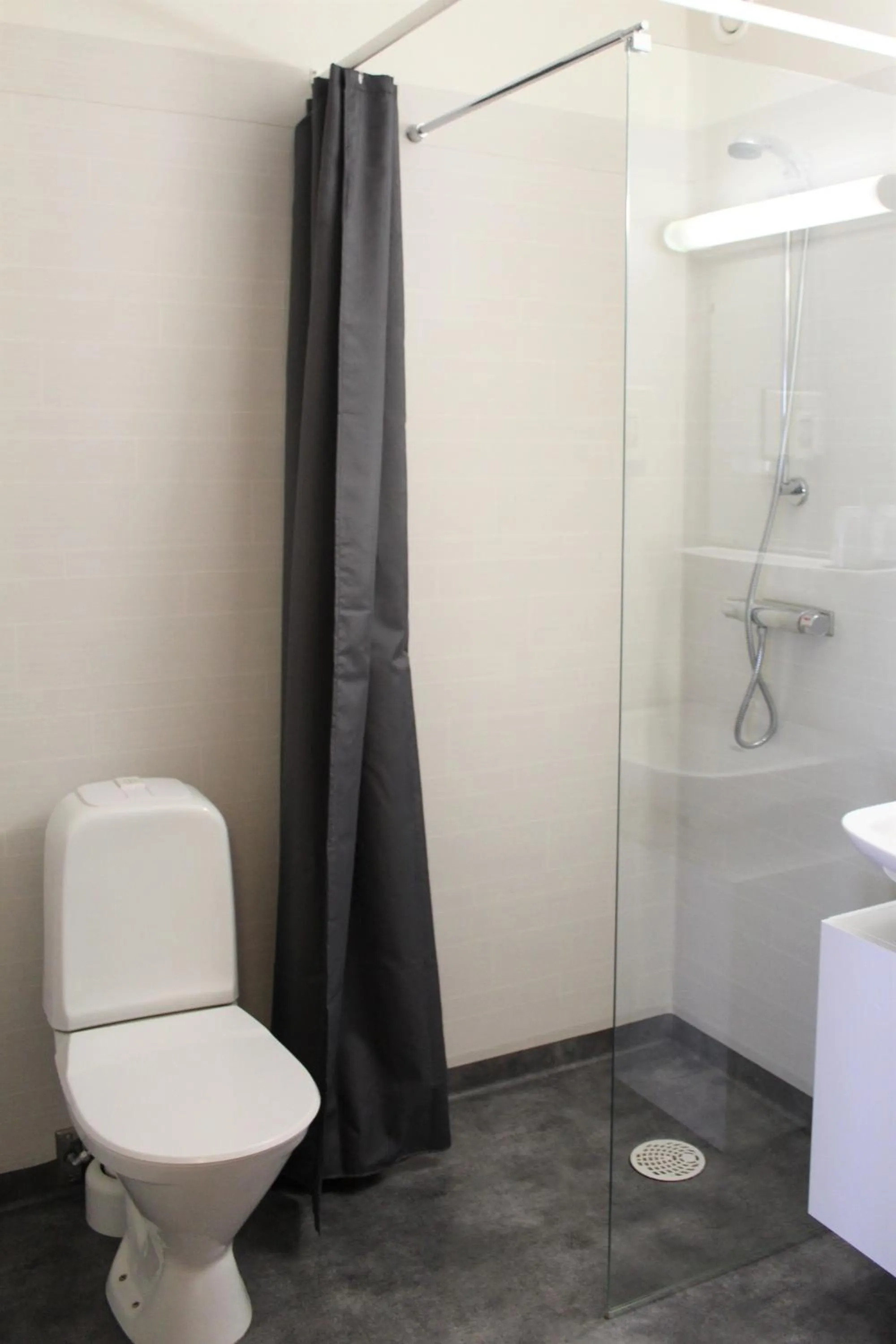 Bathroom in Hotell Amigo