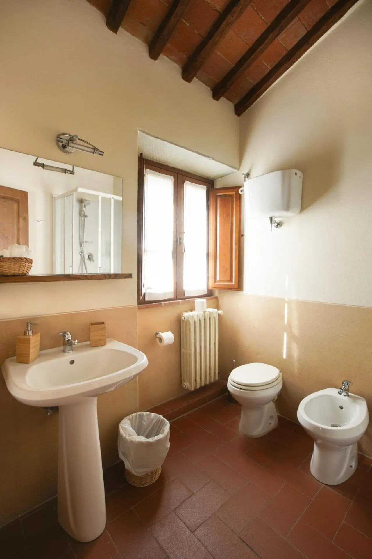 Bathroom in Locanda Del Viandante B&B