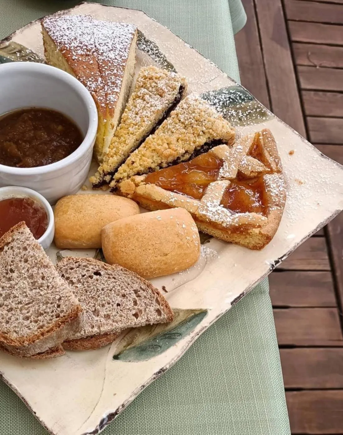 Breakfast in Locanda Del Viandante B&B