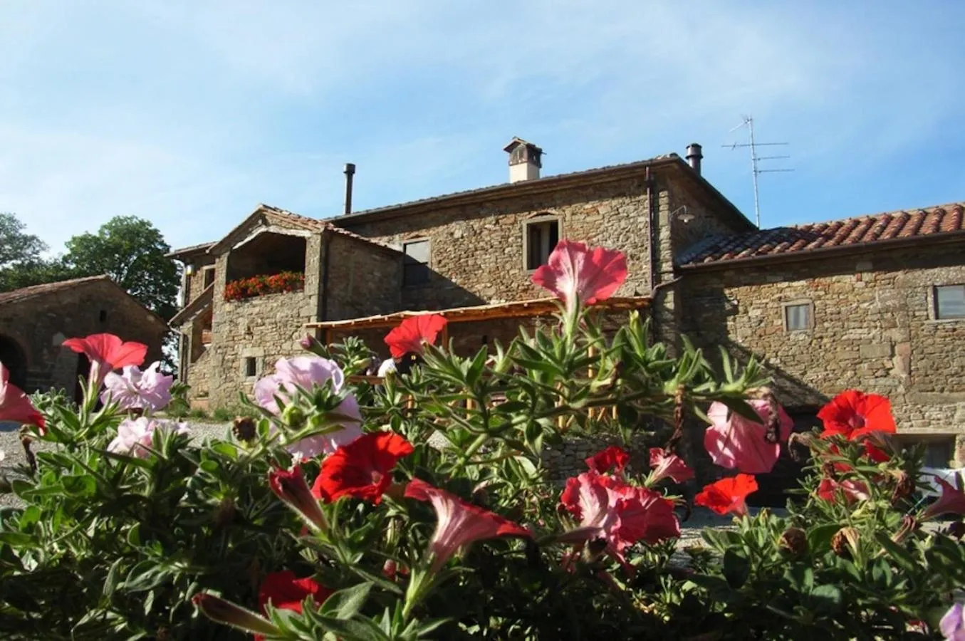 Property building in Locanda Del Viandante B&B