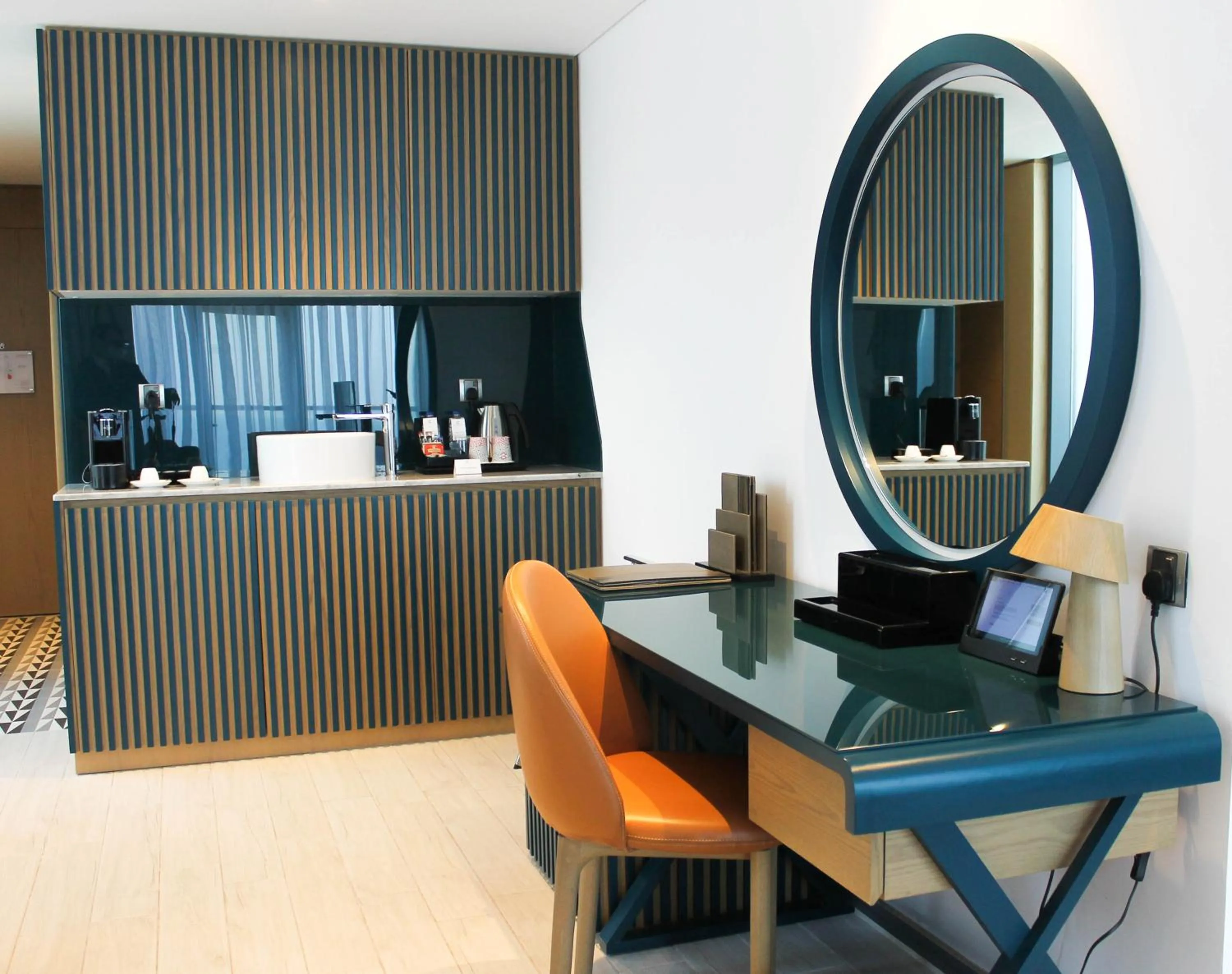 Coffee/tea facilities in C Central Hotel and Resort The Palm