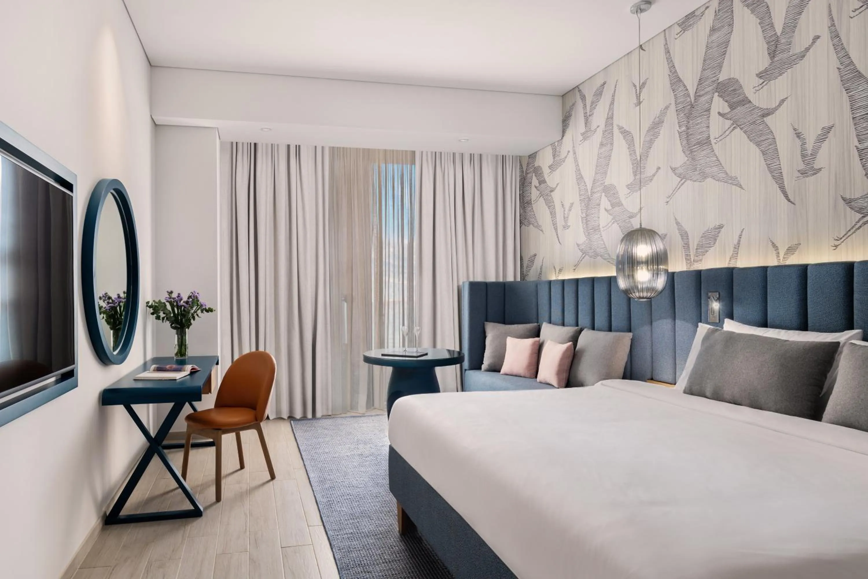 Photo of the whole room, Bed in C Central Hotel and Resort The Palm