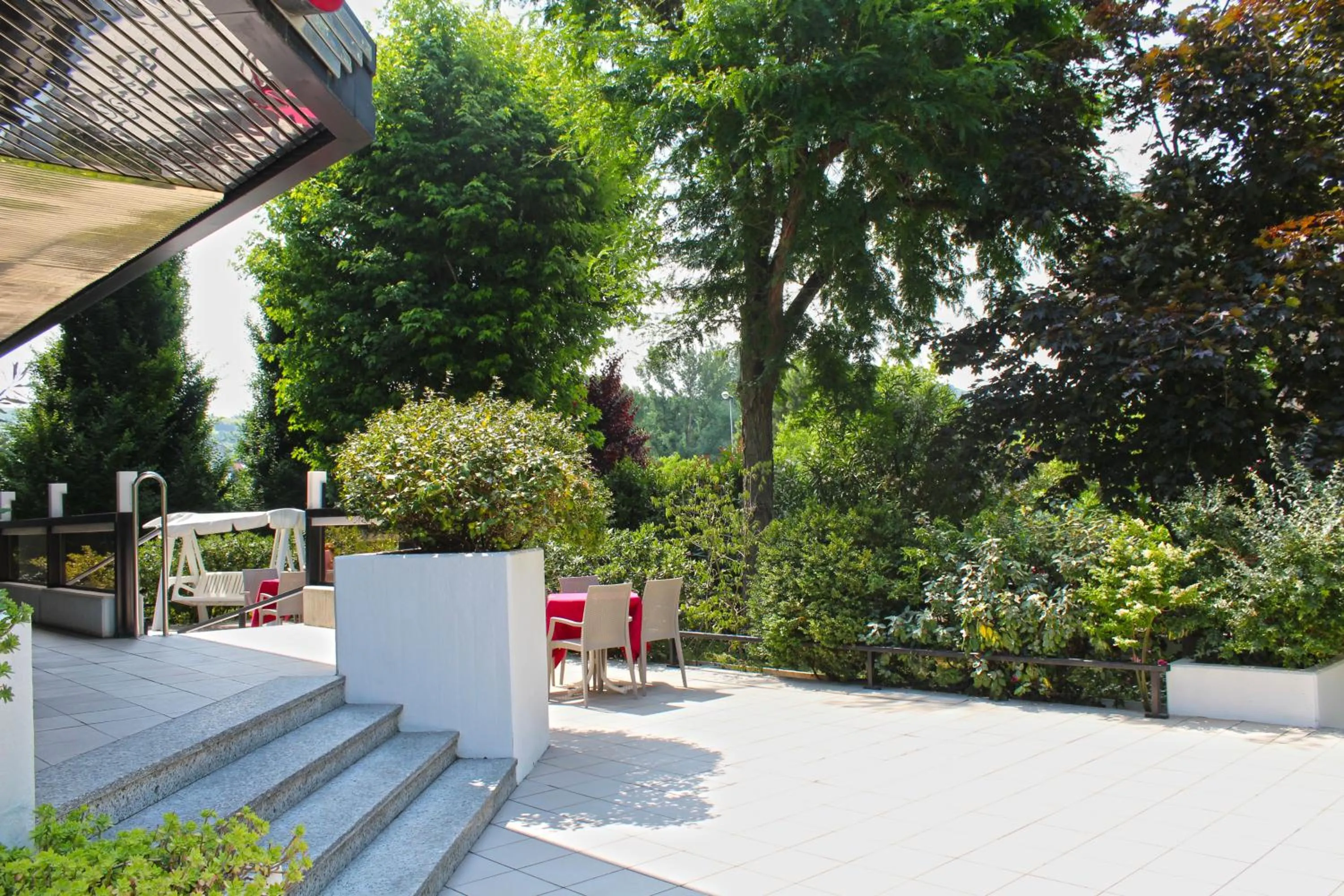 Facade/entrance in Park Hotel