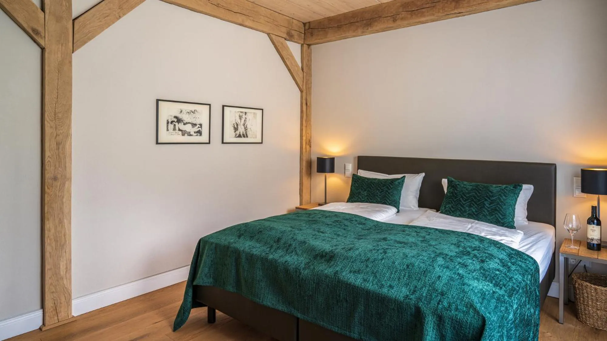 Bed in Antik-Hof Bissee