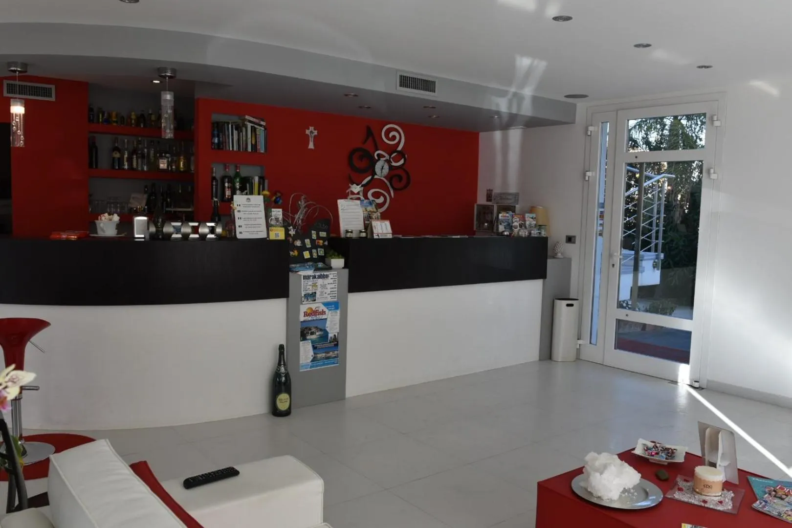 Staff in Hotel Rainbow Resort