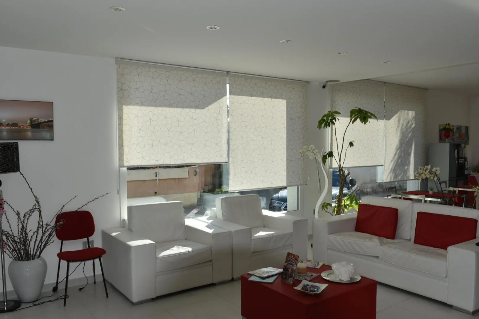 Communal lounge/ TV room in Hotel Rainbow Resort