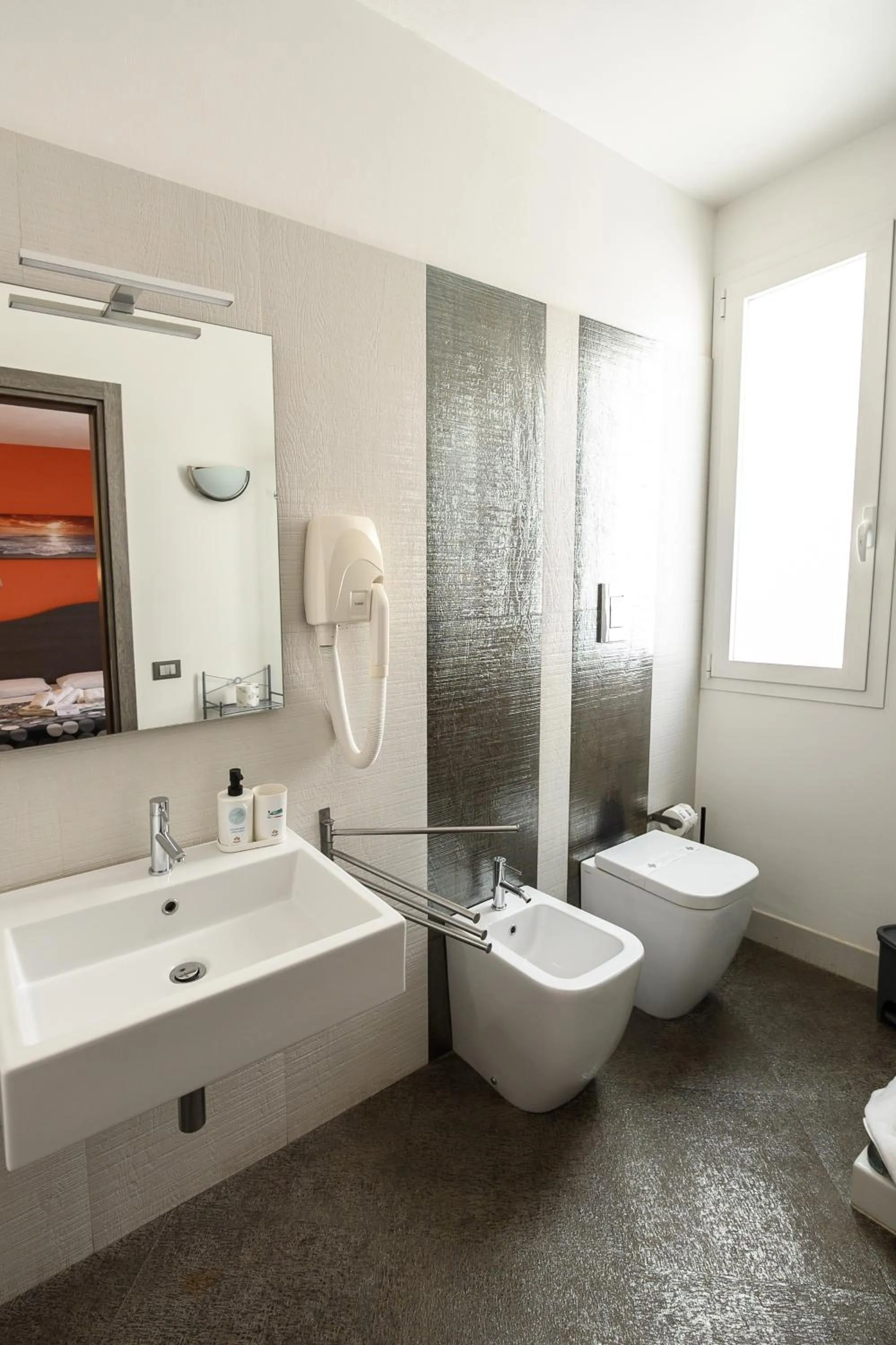 Bathroom in Hotel Rainbow Resort