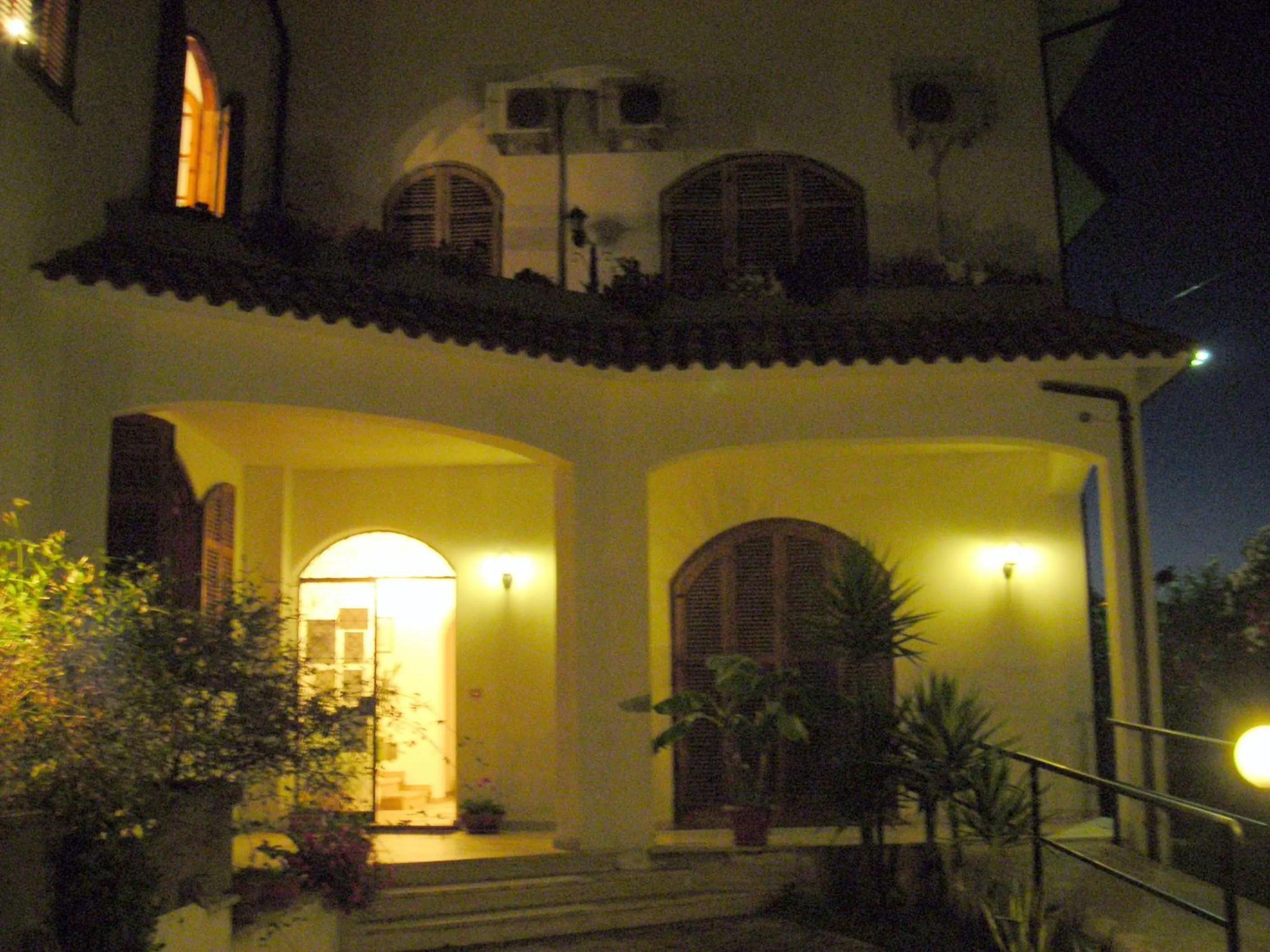 Facade/entrance in Residence Gnura Momma