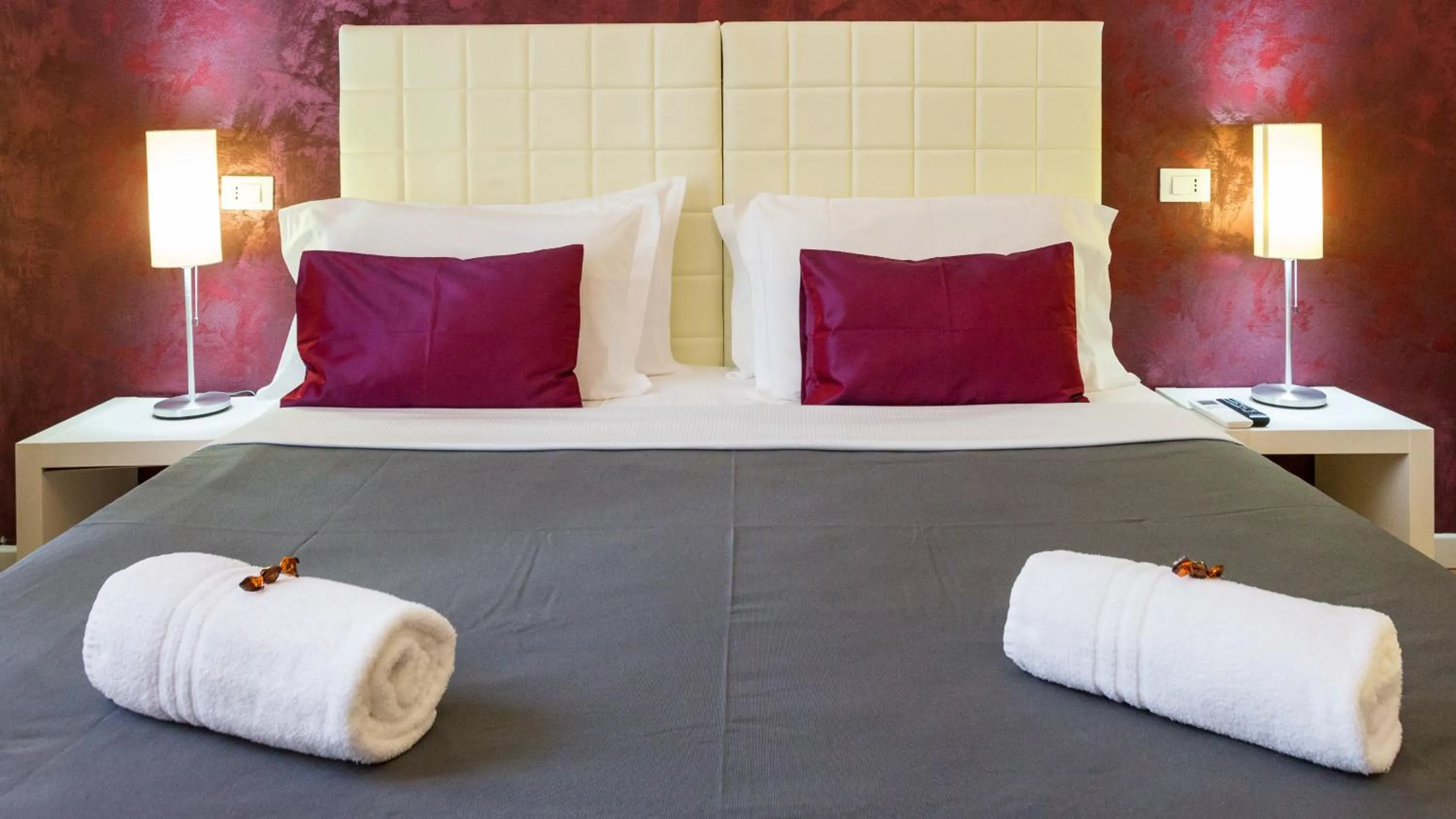 Bedroom, Bed in Residenza Alexander Guest House