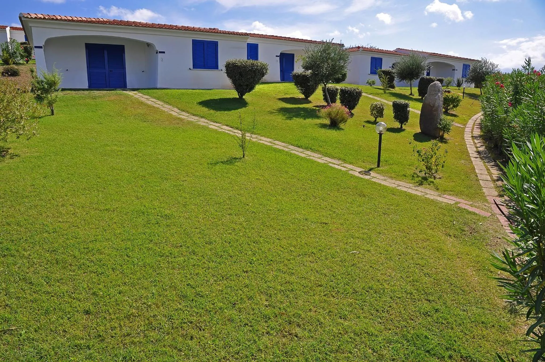 Garden view in Residenze Mare e Pineta