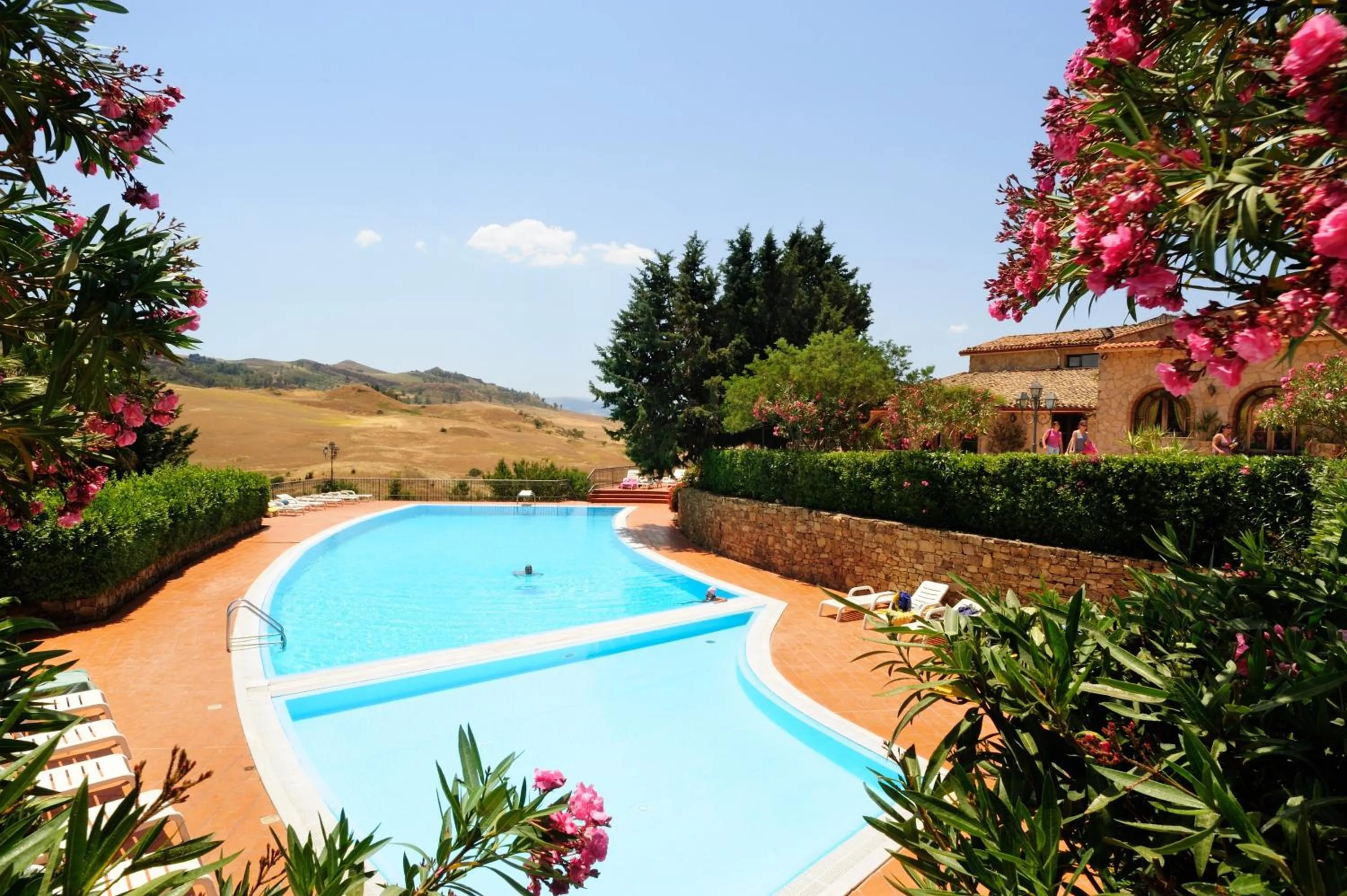Swimming pool in Villa Dafne