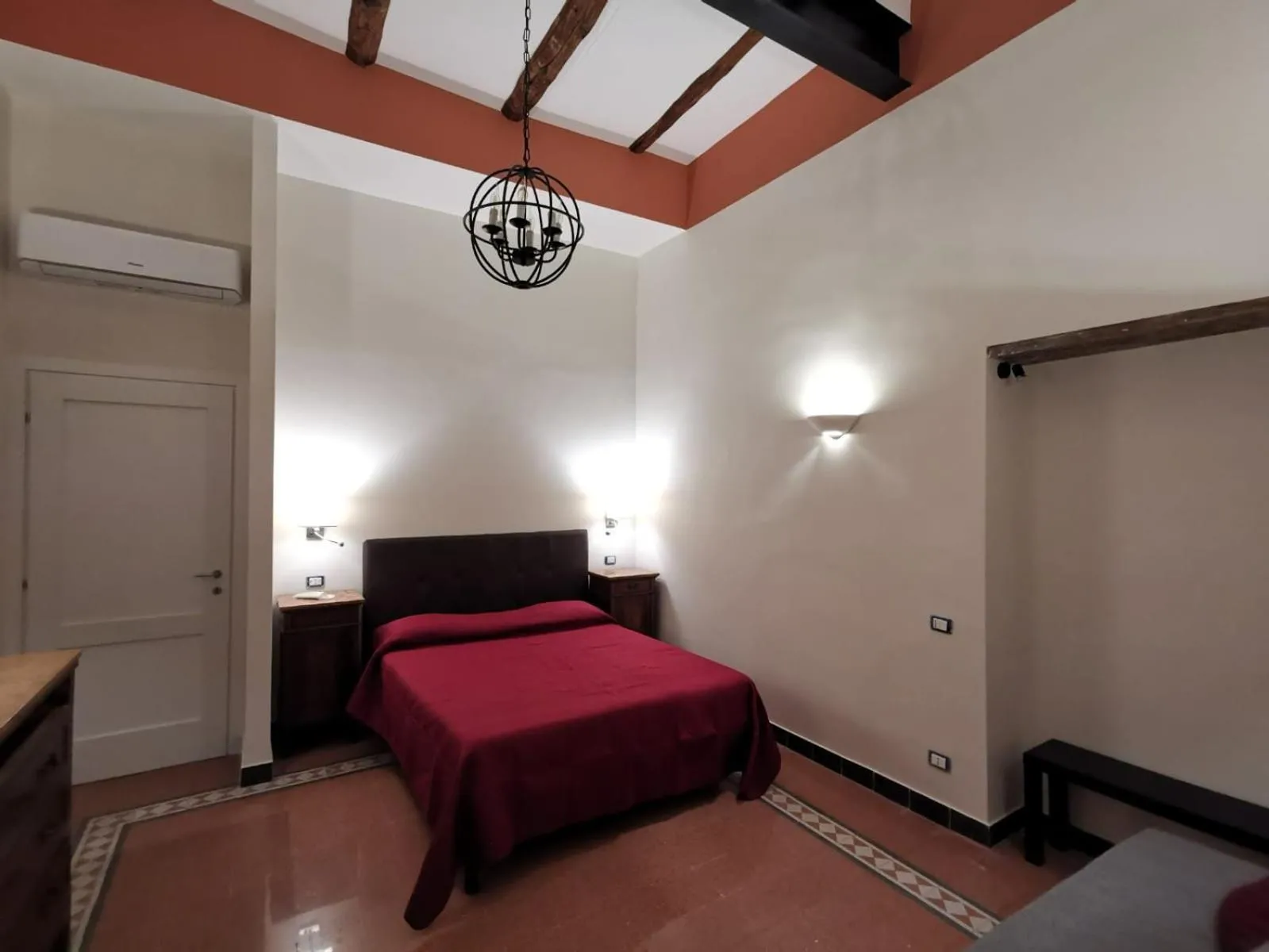 Mergellina 121 Apartment's Rooms