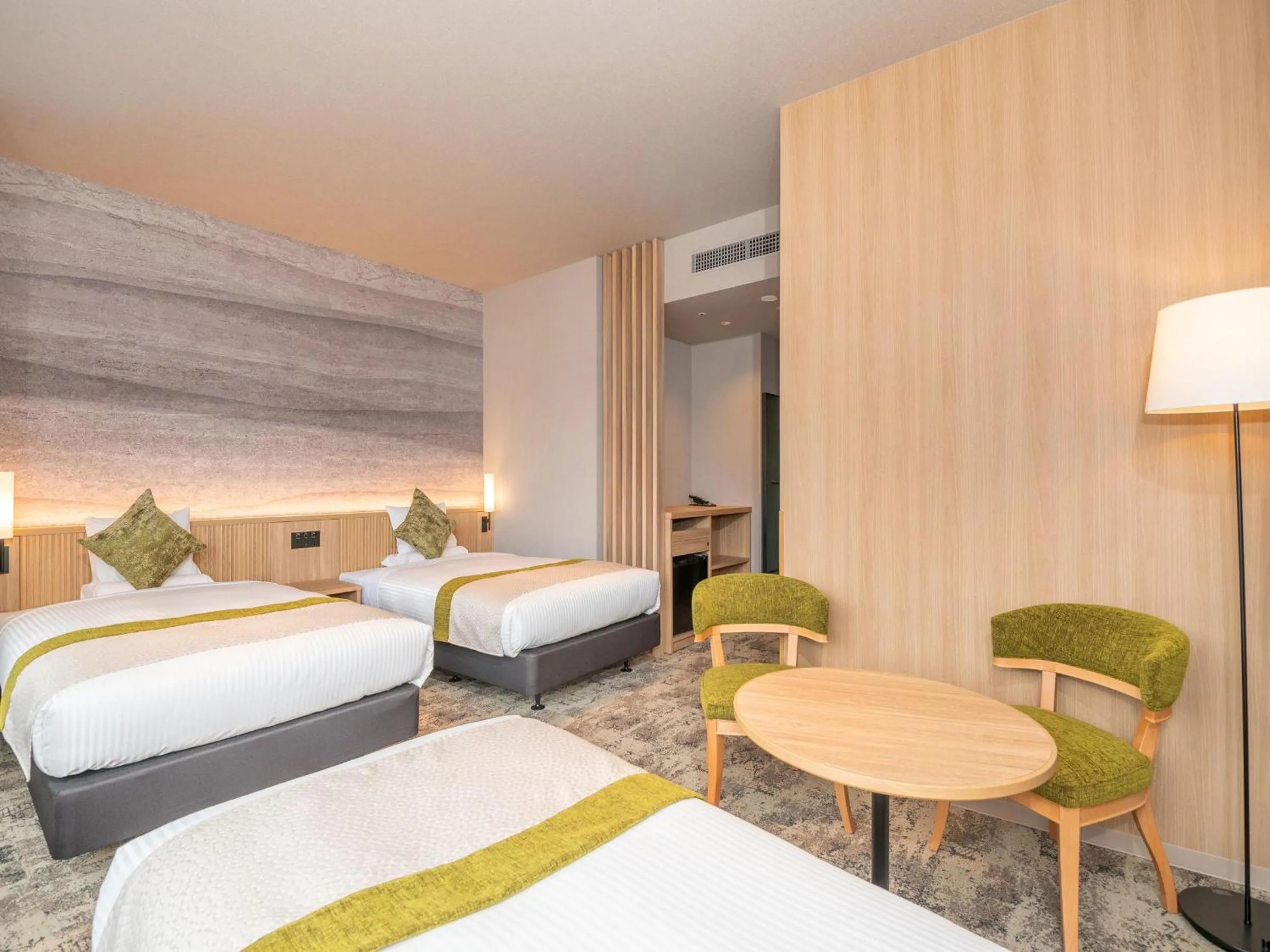 Photo of the whole room, Bed in KAMENOI HOTEL Aso