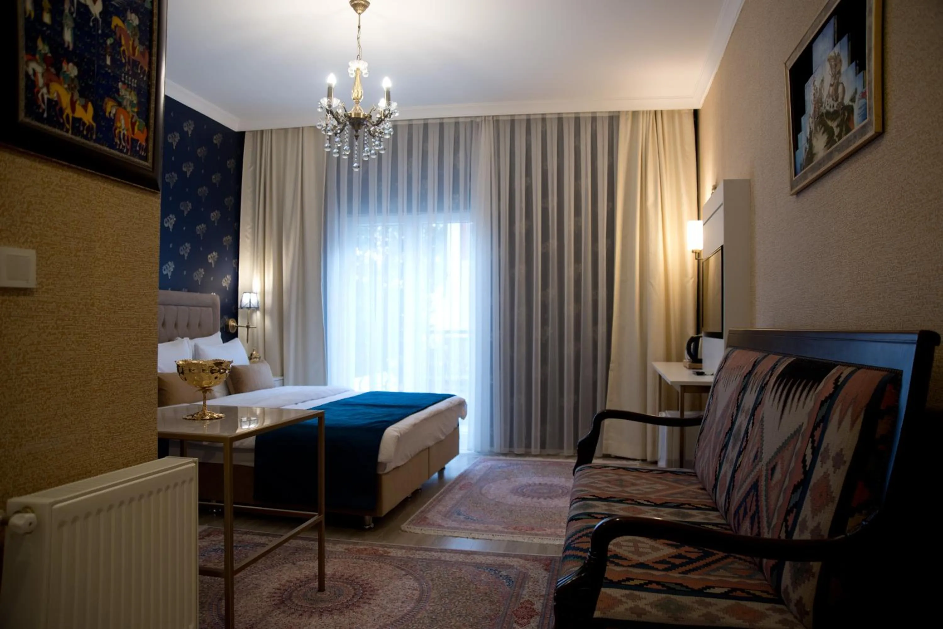 Photo of the whole room in Hotel Mevlana Bazaar