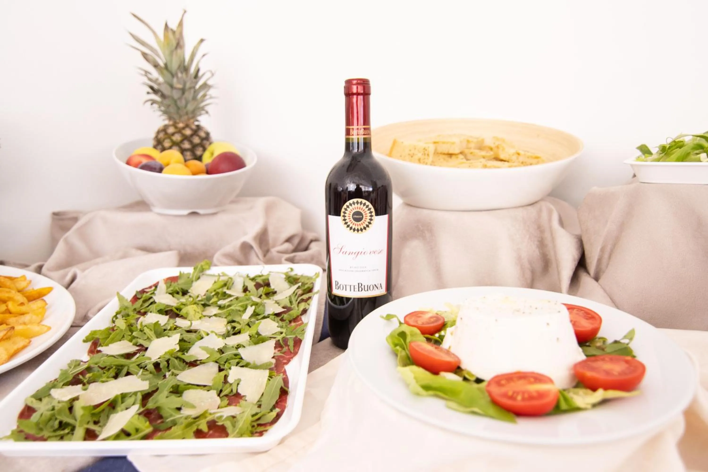 Food and drinks in HOTEL ADRIA BEACH