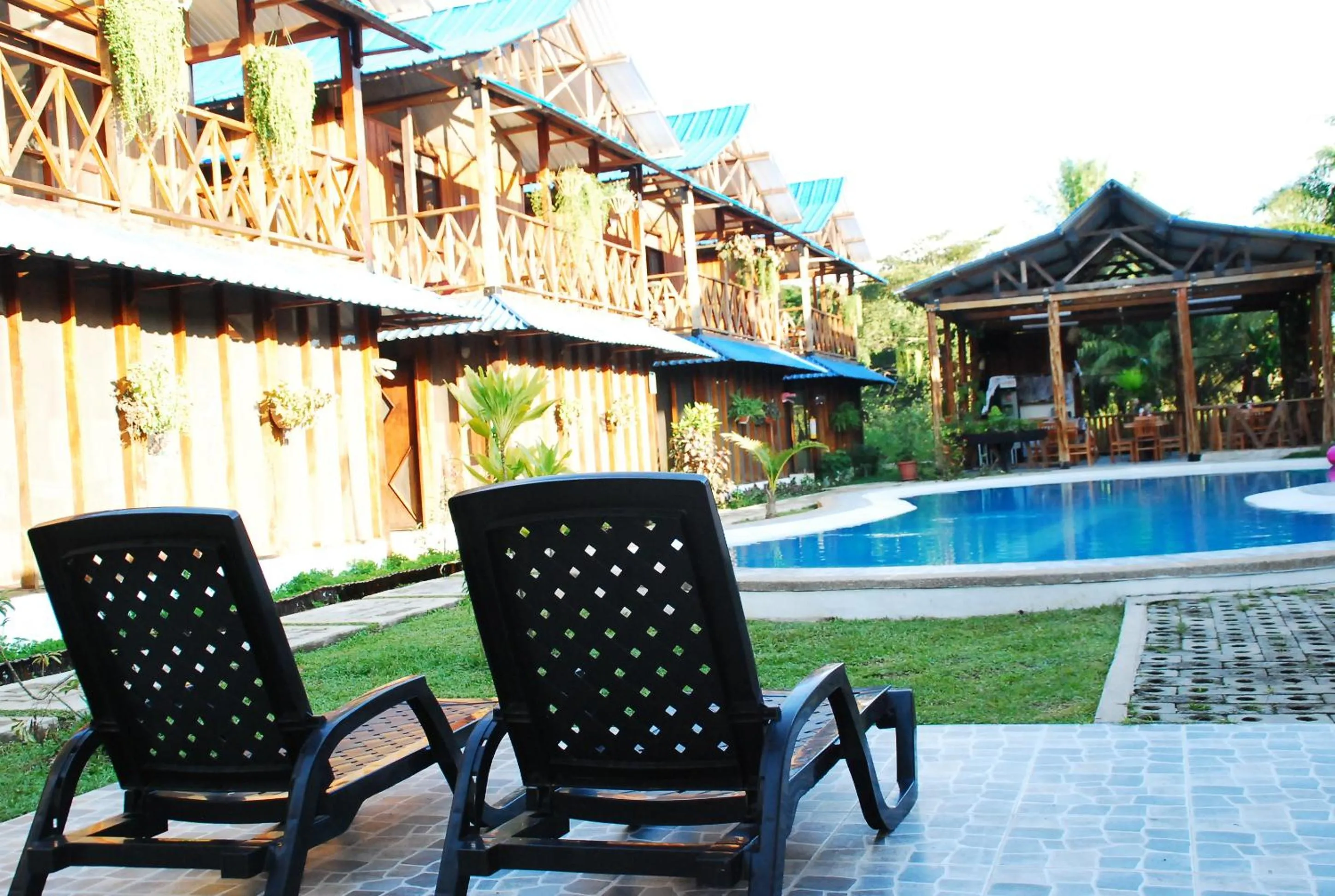 Swimming pool in Hotel Utüane