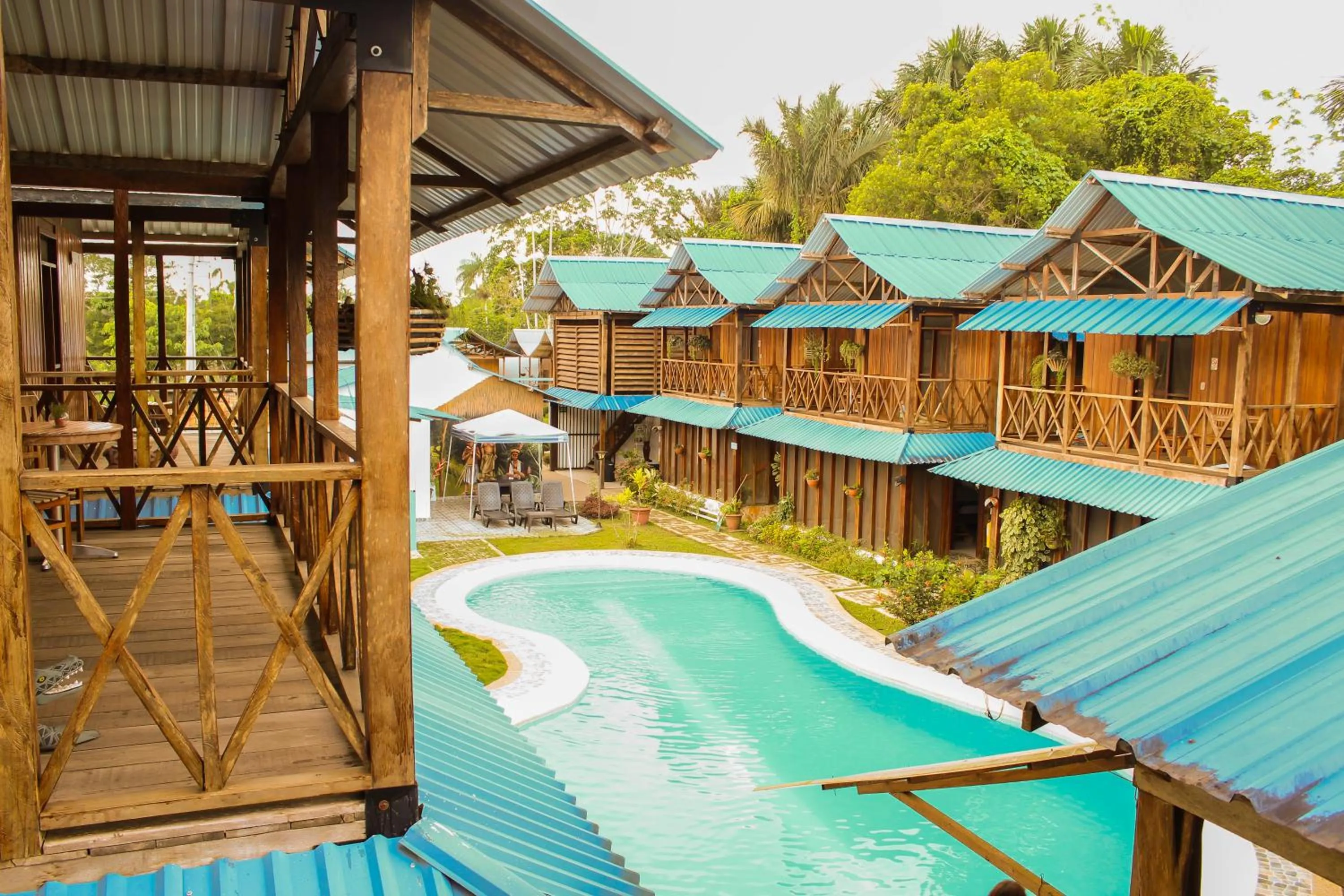 Day in Hotel Utüane