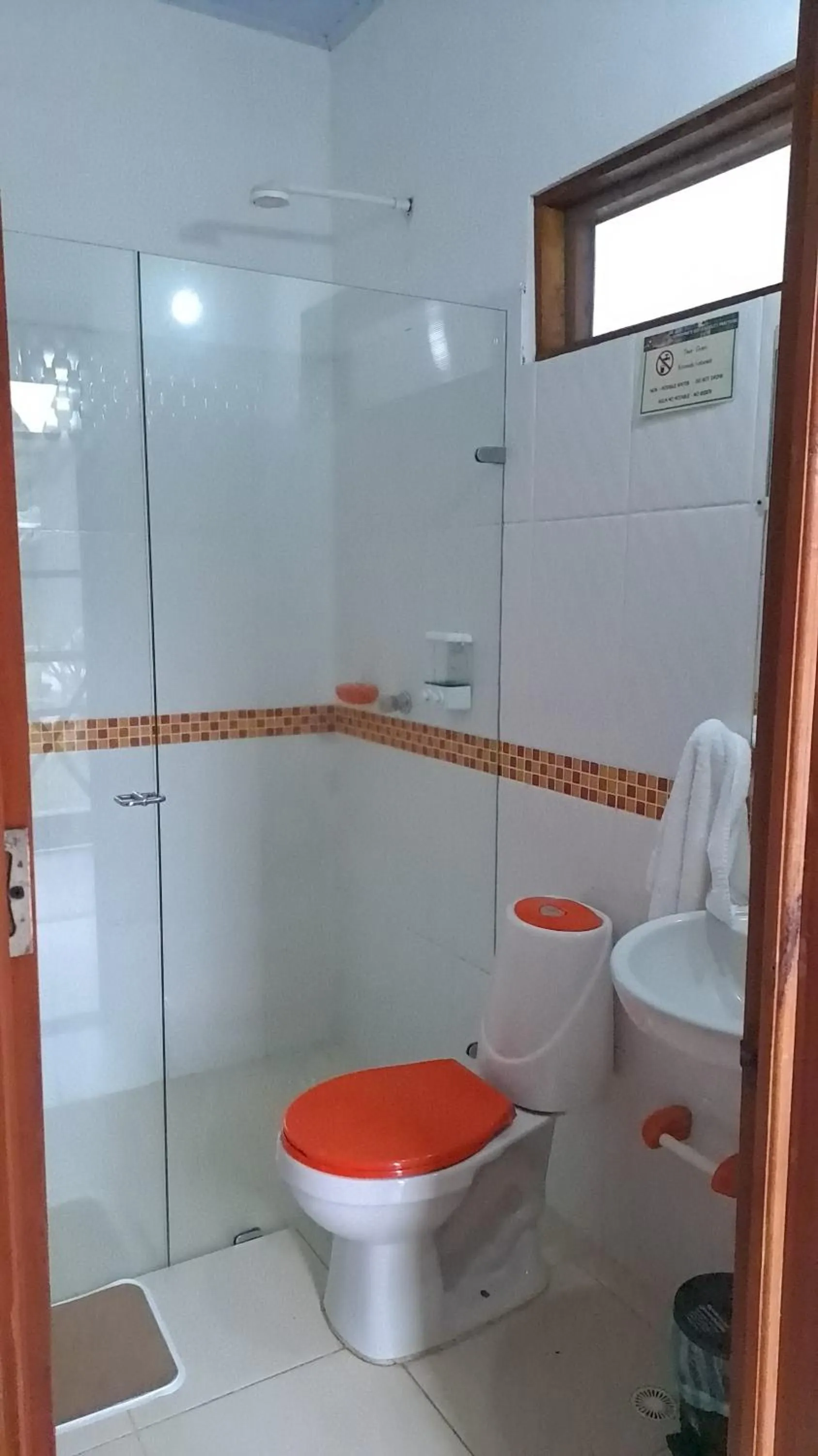 Bathroom in Hotel Utüane