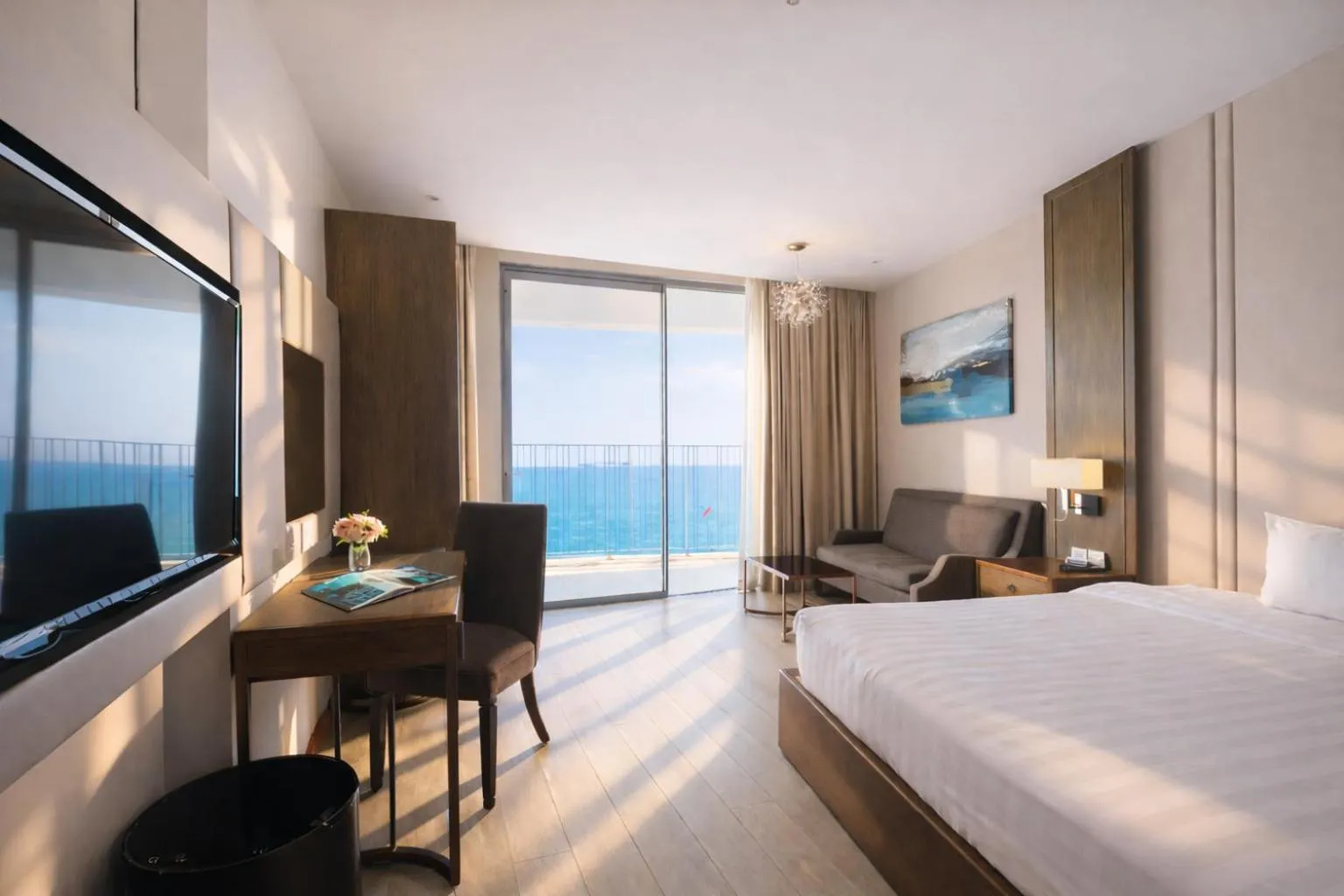 Bed in Holi Panorama Condotel