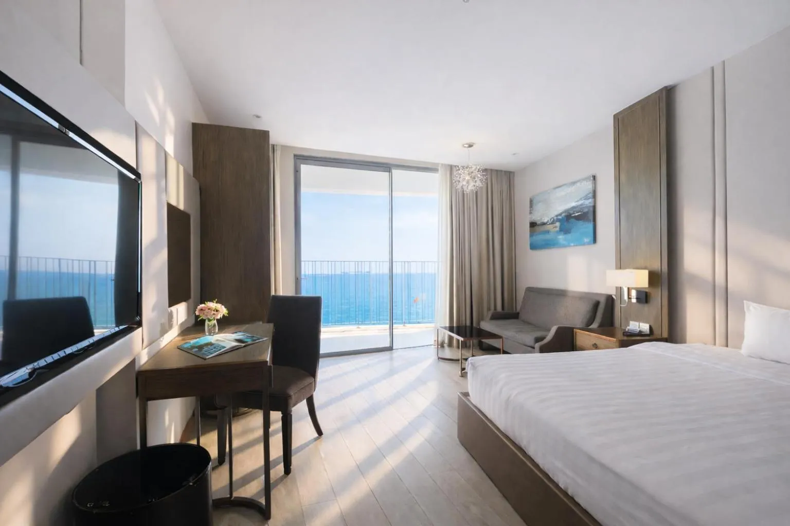 Bed in Holi Panorama Condotel