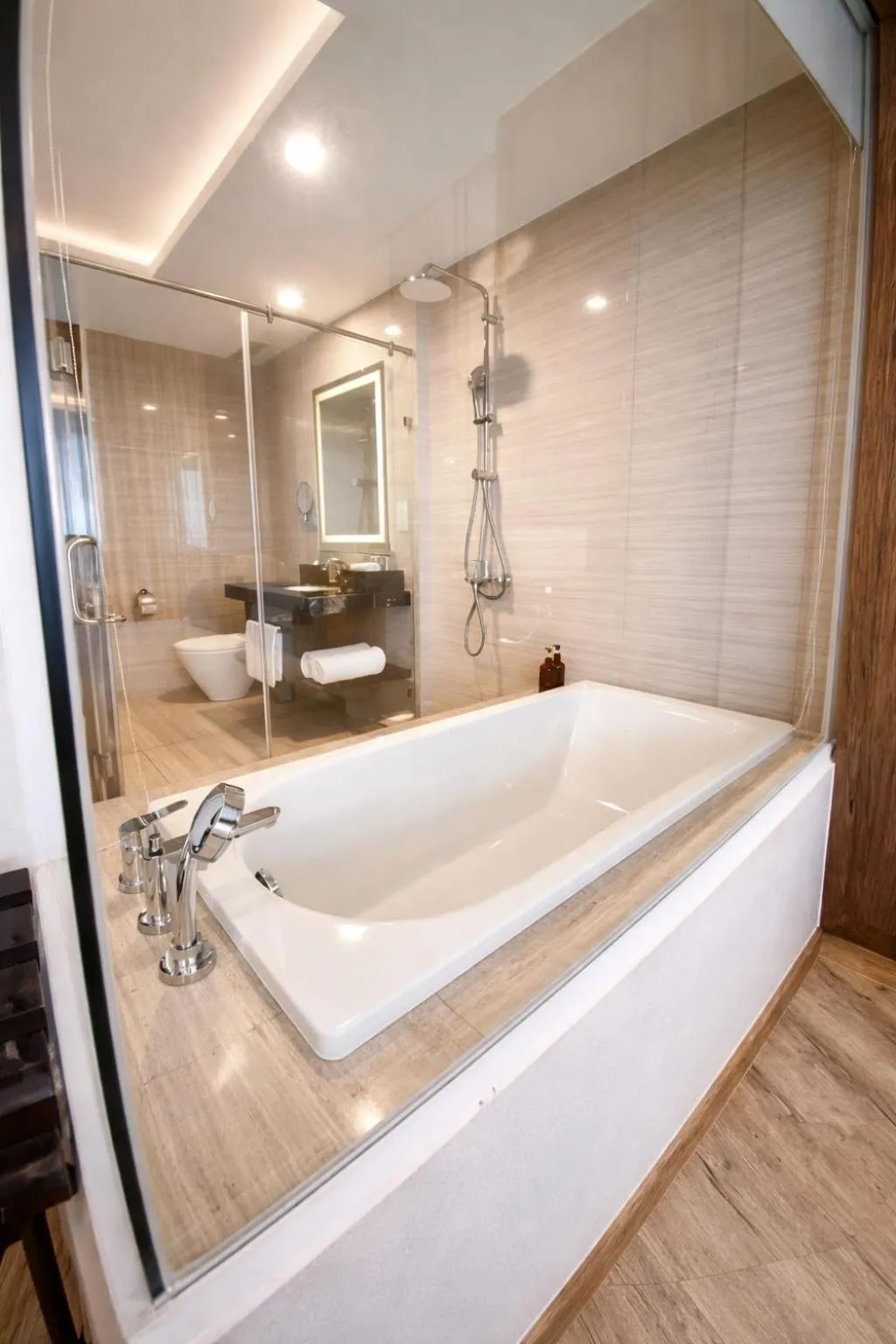 Holi Panorama Condotel