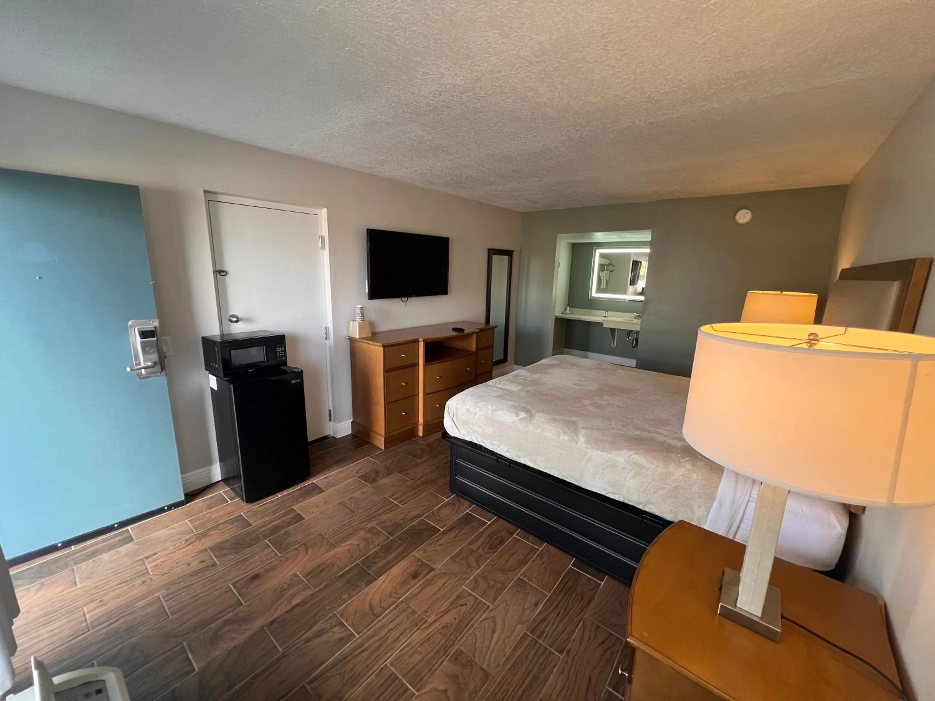 Bed in Rodeway Inn Davenport-Champions Gate