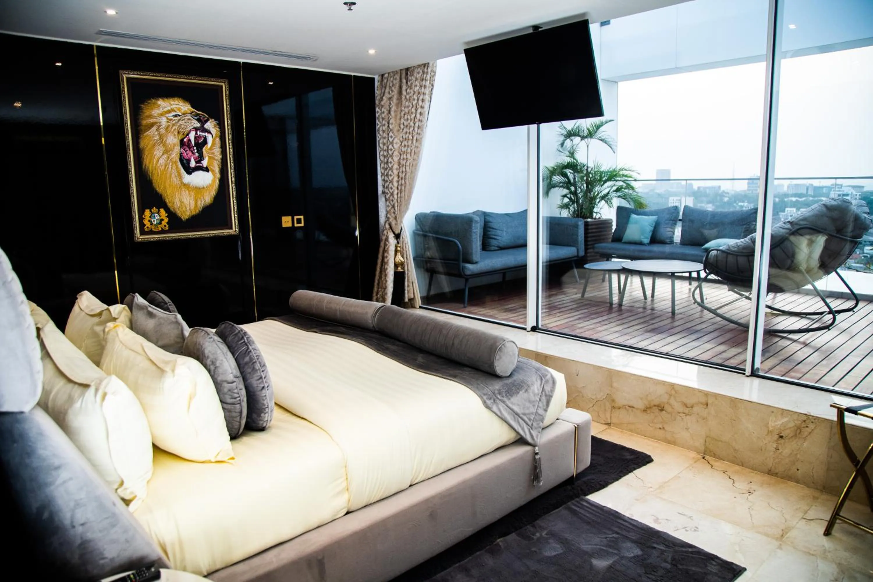 Number One Oxford Street Hotel & Suites