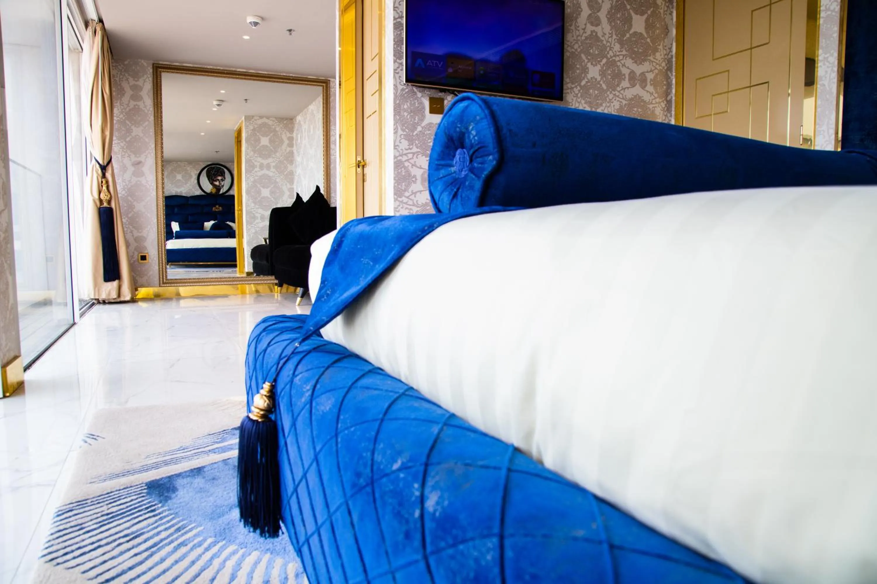 Bedroom, Bed in Number One Oxford Street Hotel & Suites