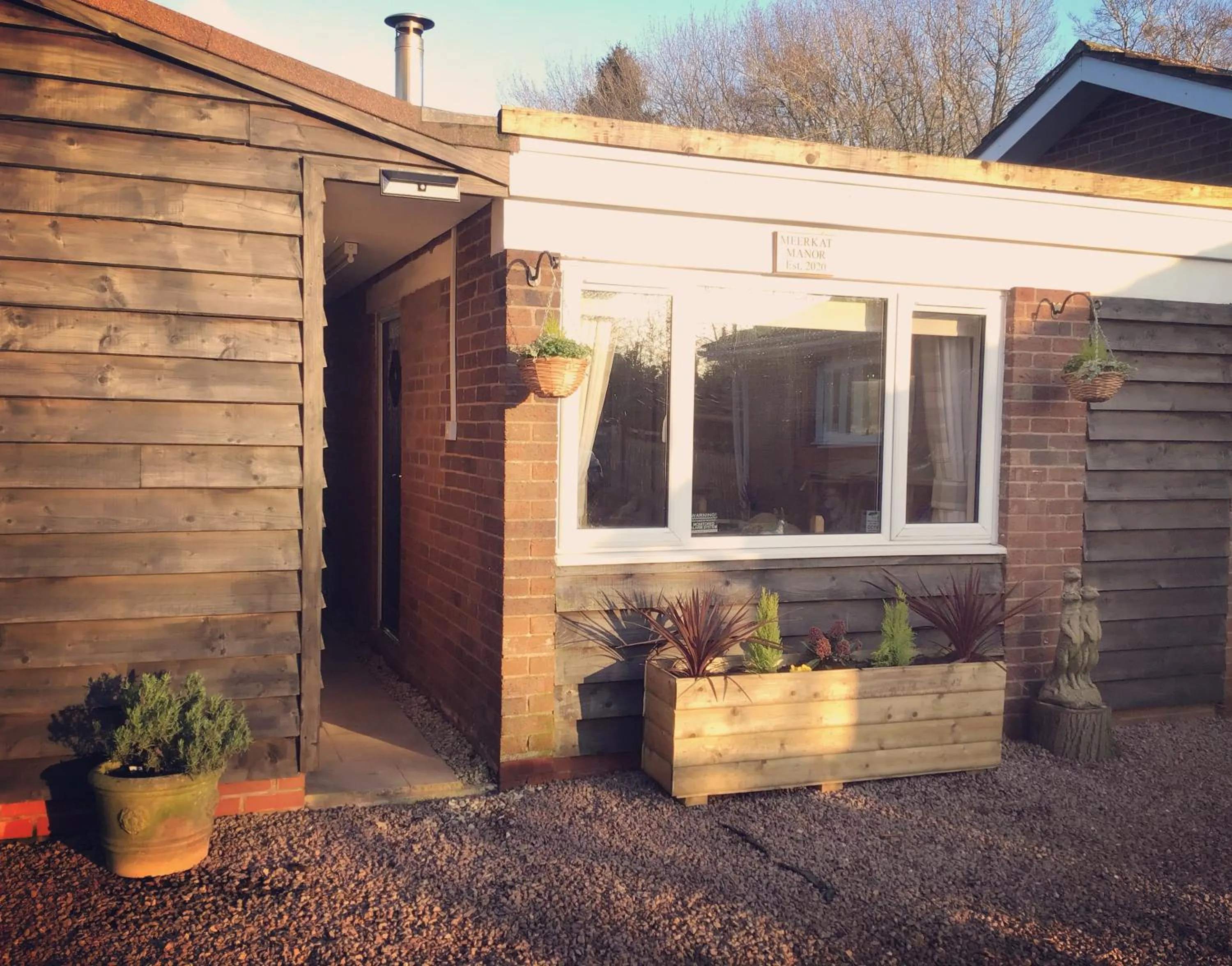 Facade/entrance in Meerkat Manor