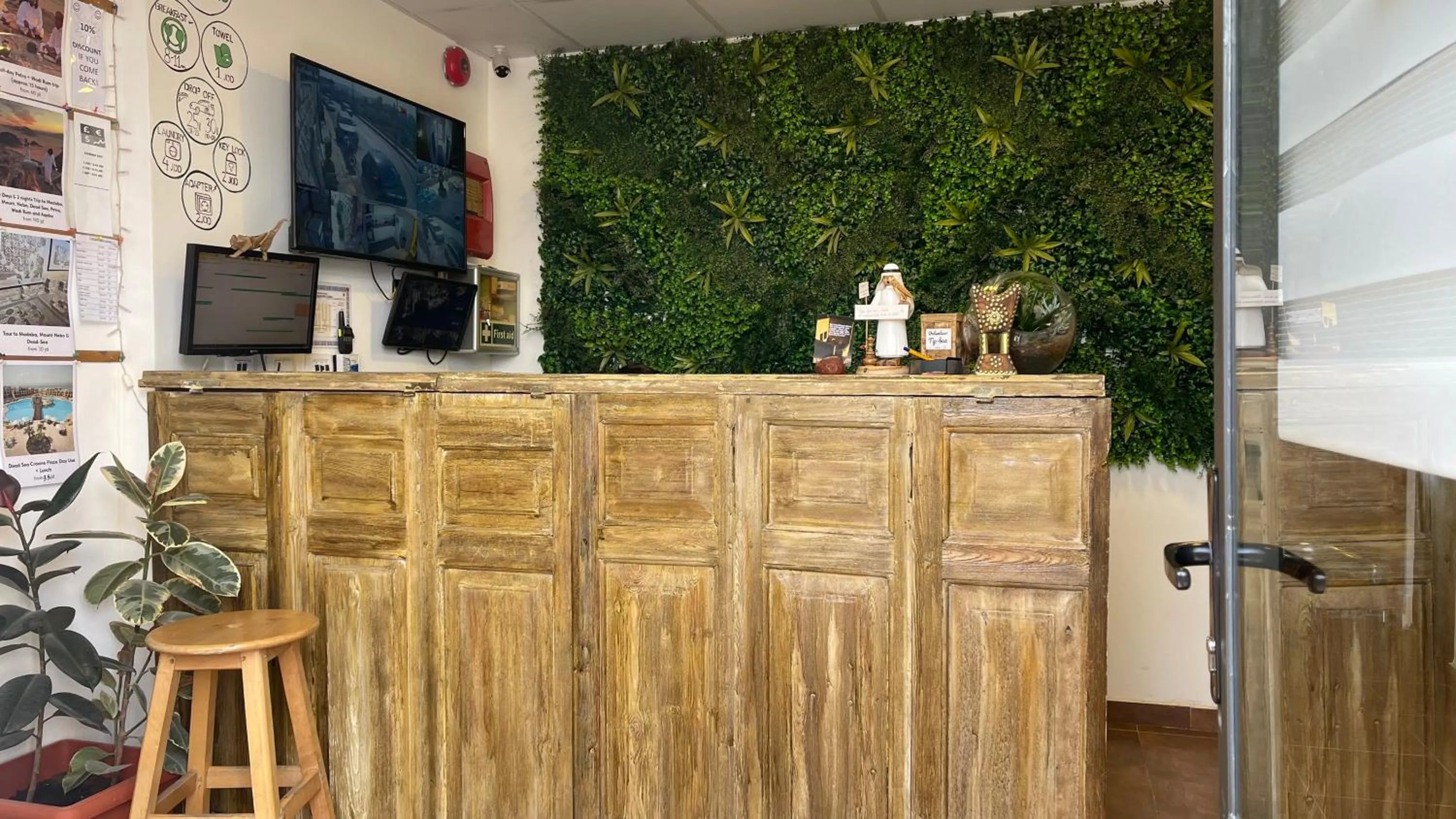 Lobby or reception in Carob Hostel