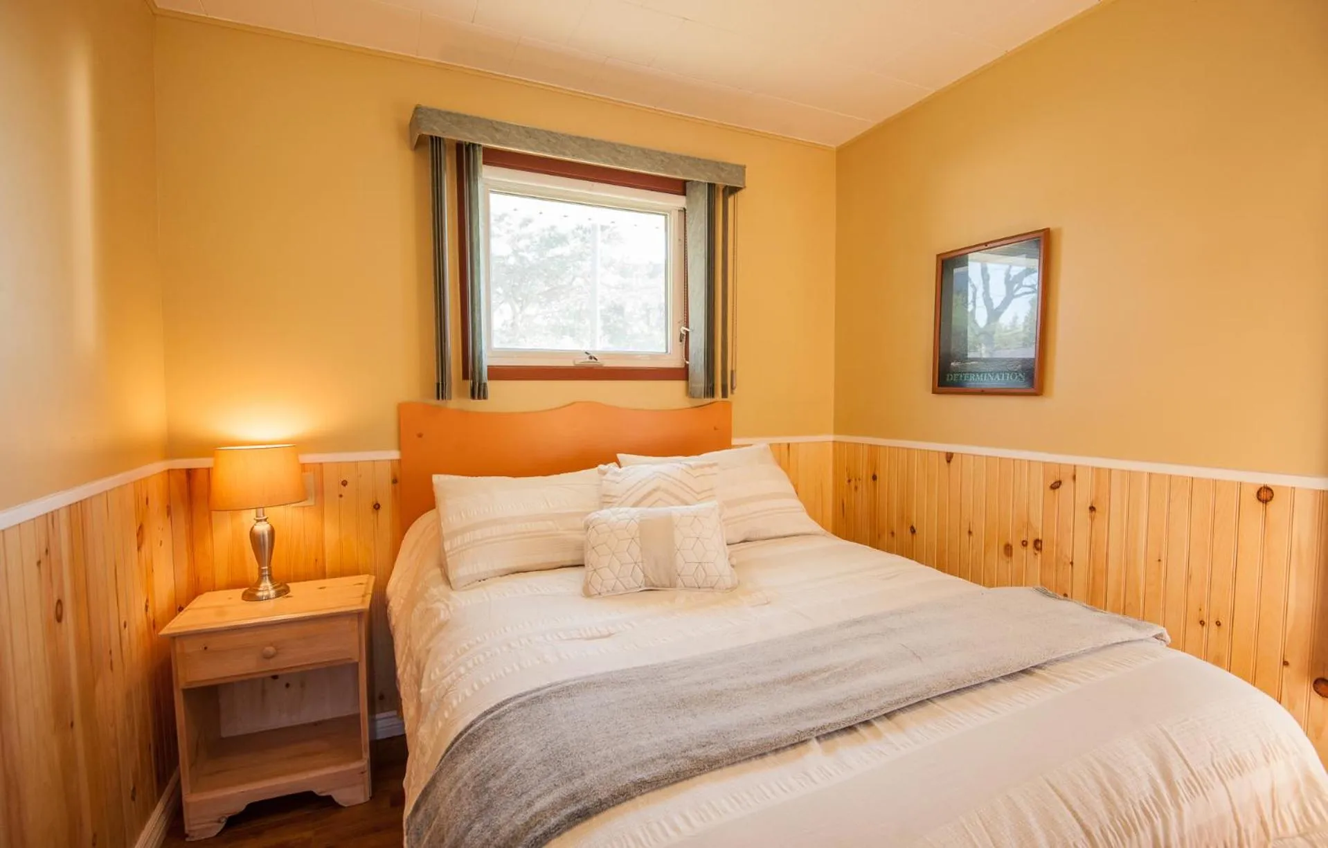 Bedroom, Bed in Cavendish Lodge & Cottages