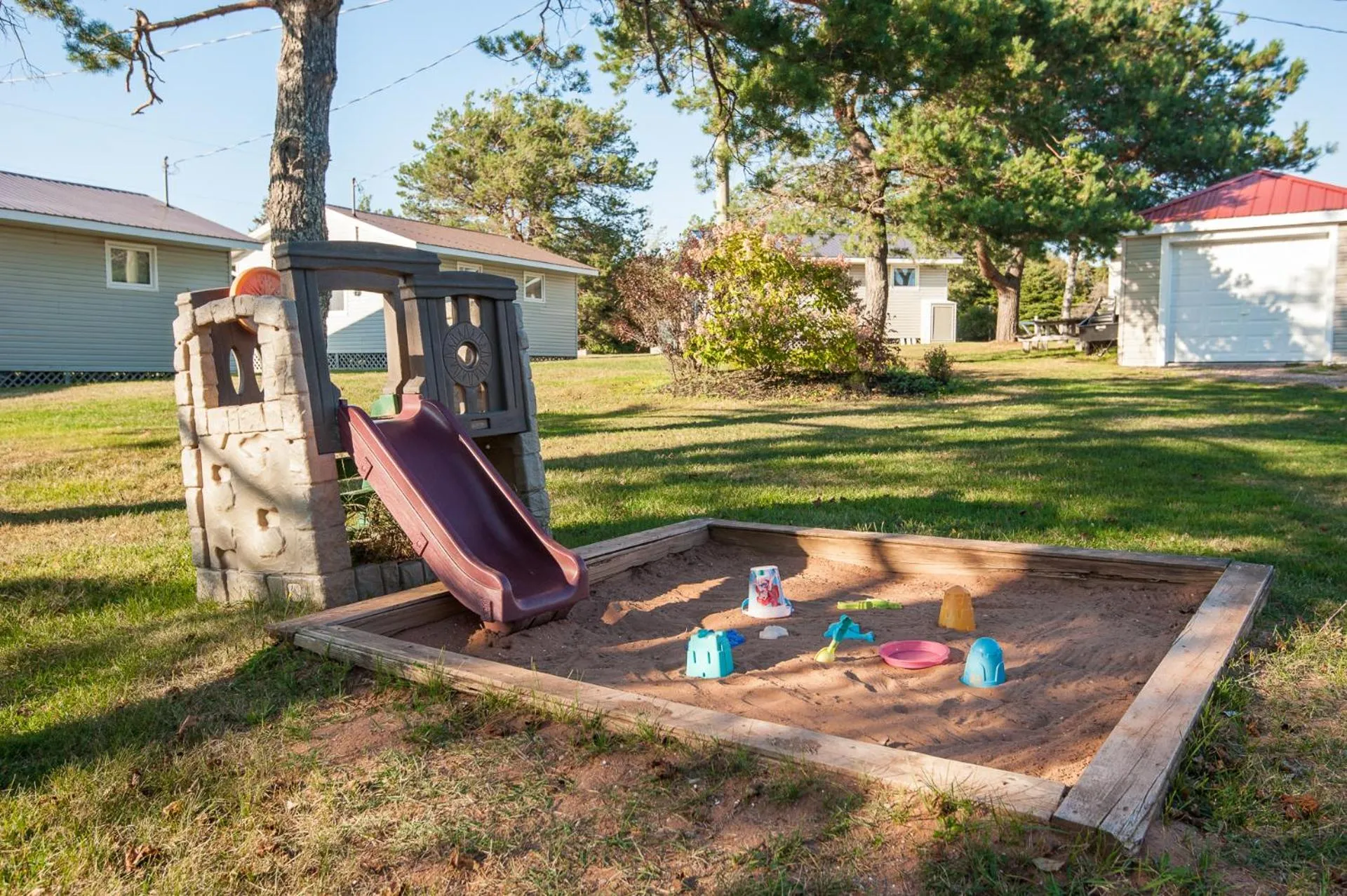 Children play ground in Cavendish Lodge & Cottages