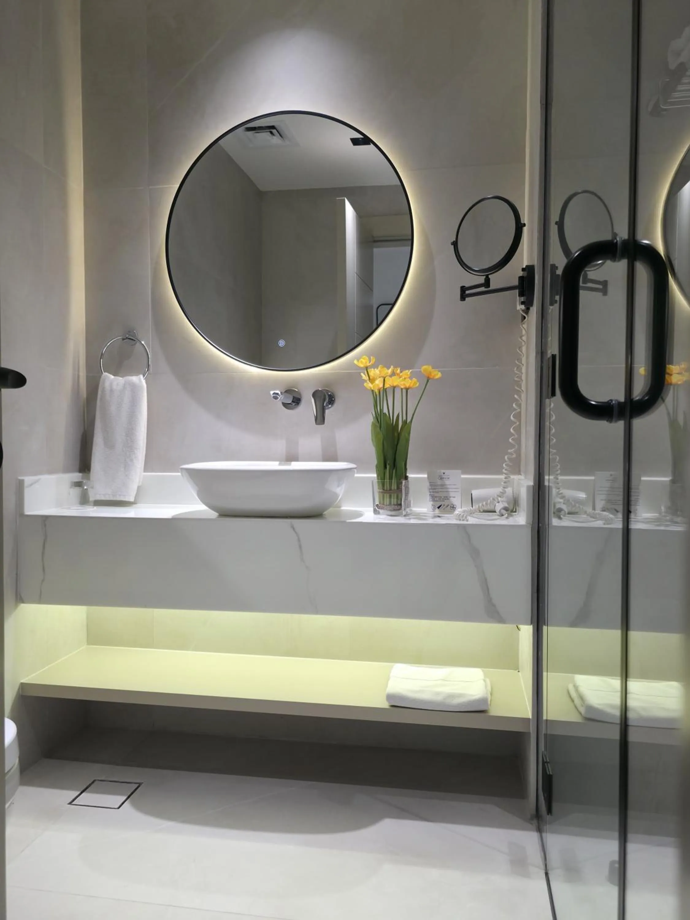 Bathroom in Copthorne Hotel Sharjah