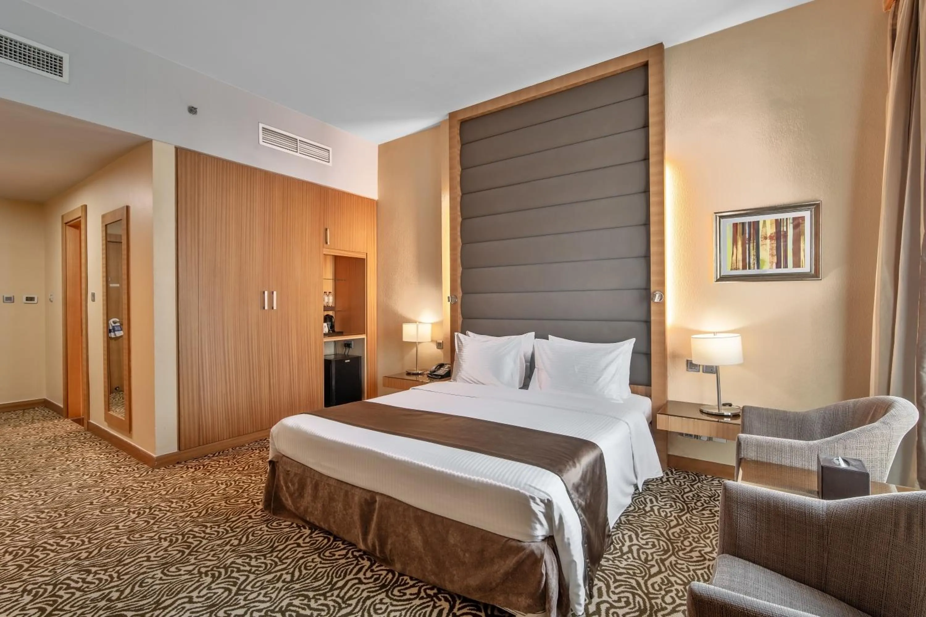 Bed in Copthorne Hotel Sharjah