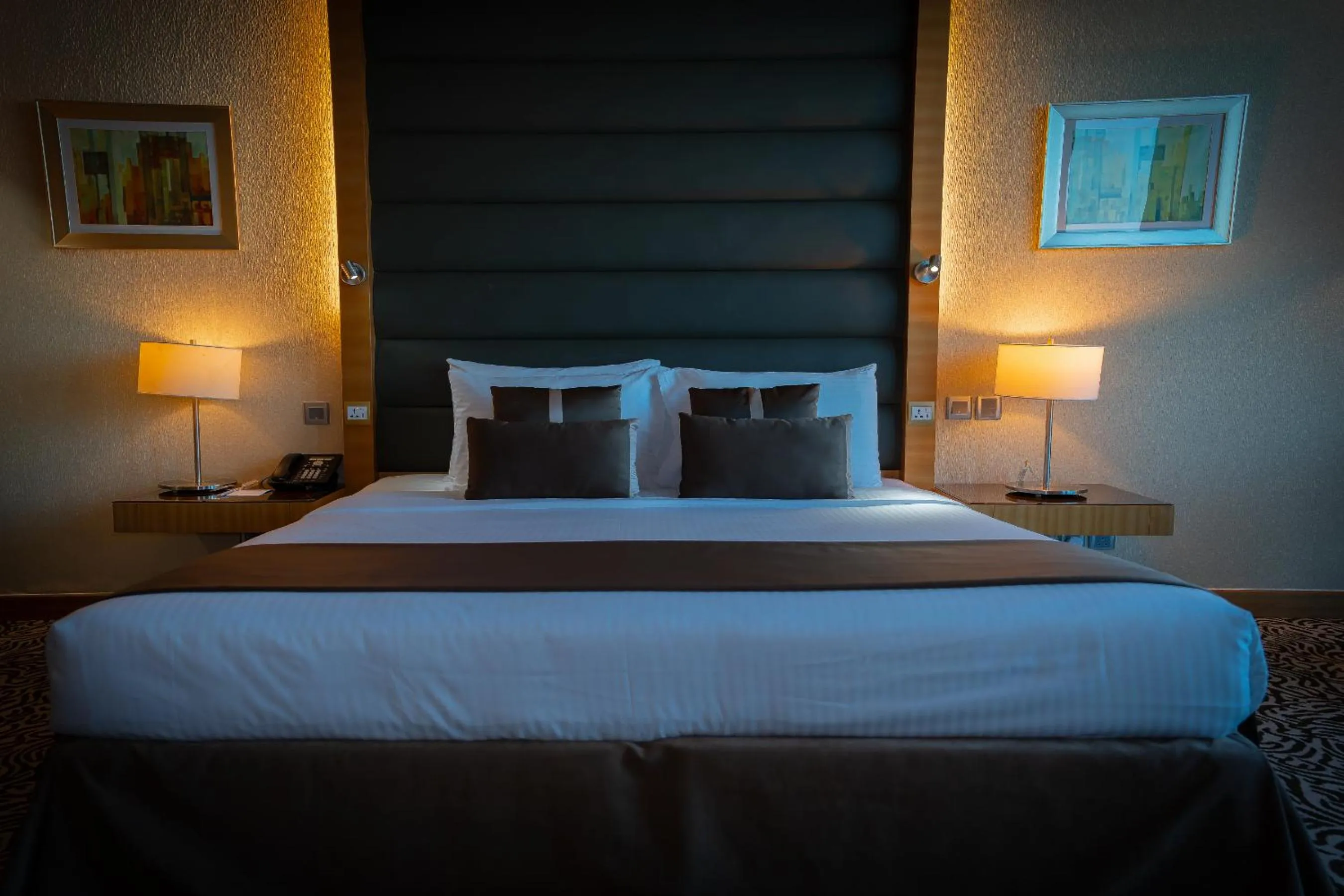 Bedroom, Bed in Copthorne Hotel Sharjah