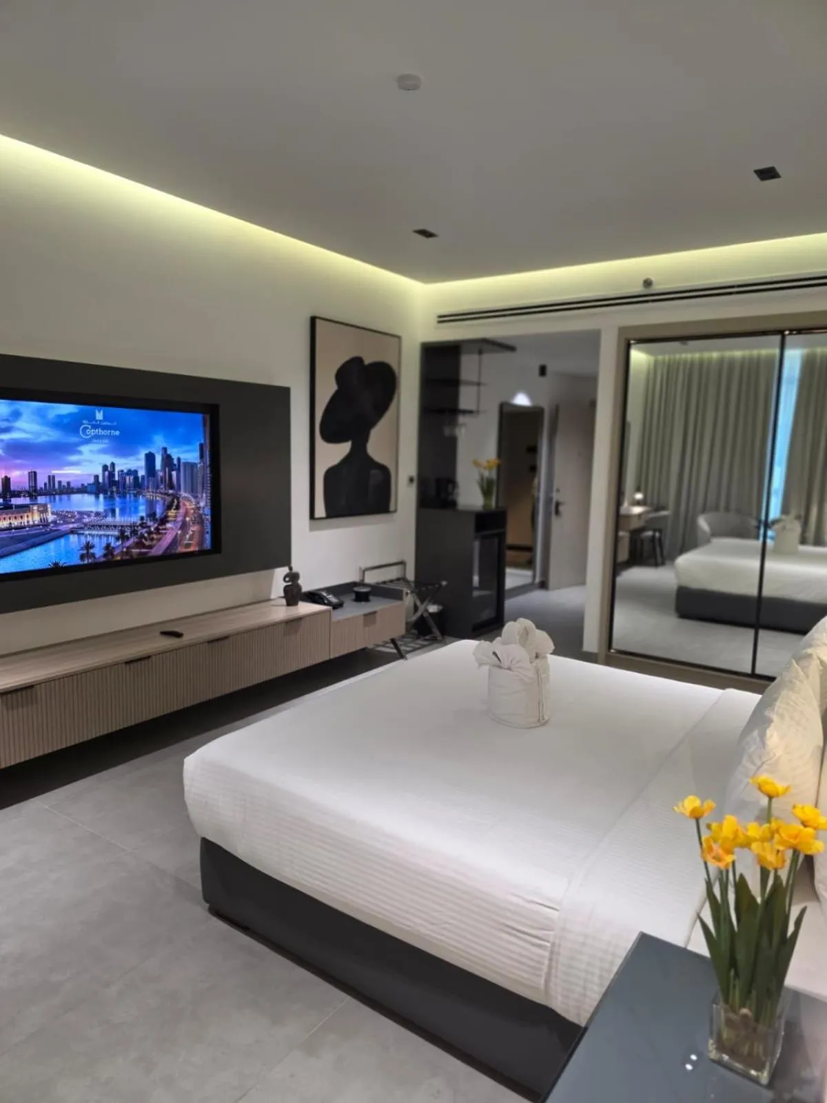 Bedroom, Bed in Copthorne Hotel Sharjah