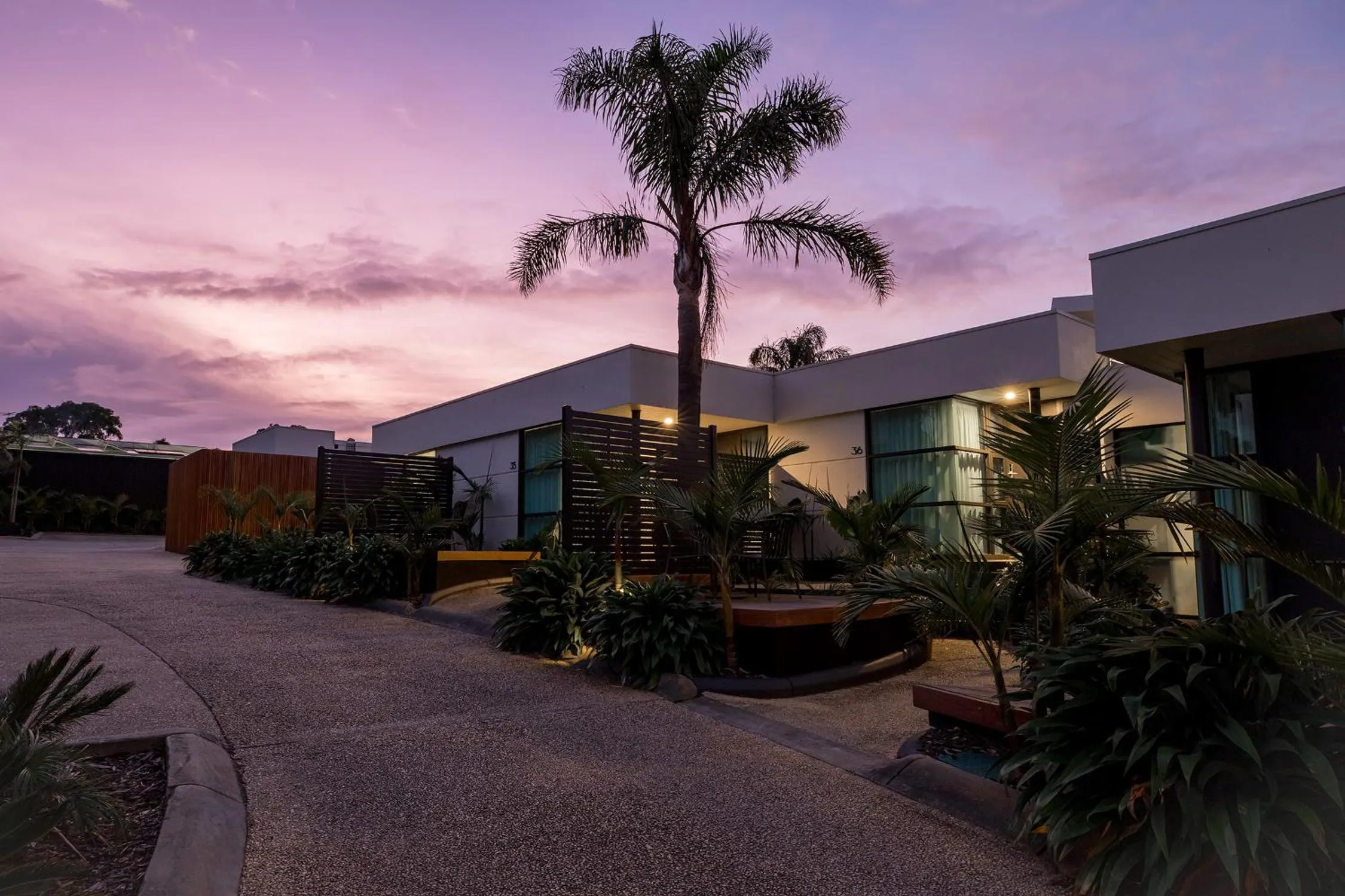 Property building in Great Ocean Road Resort