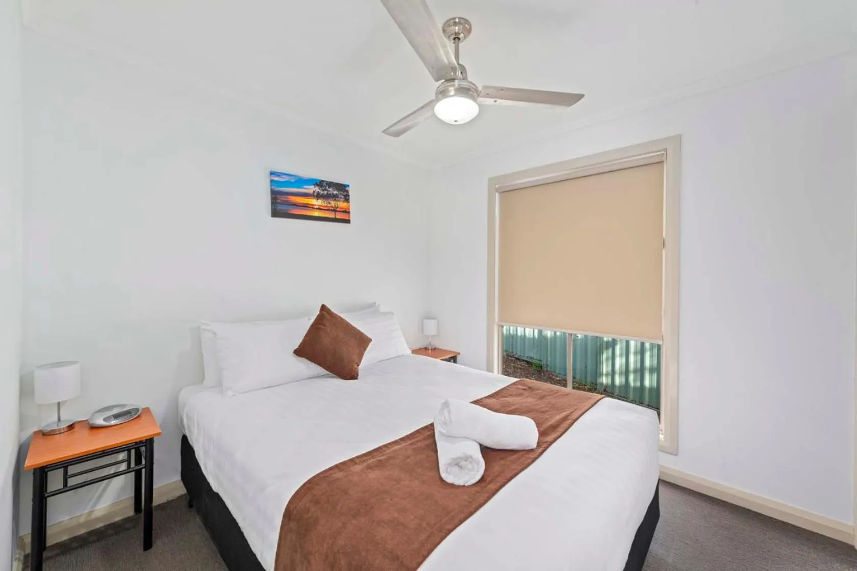 Bed in Lake Hume Holiday Park