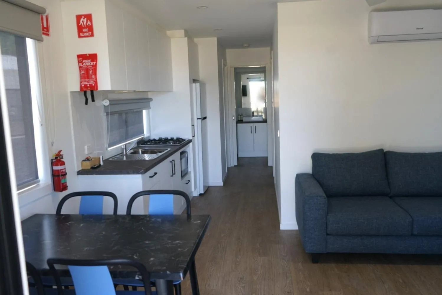 Dining area in Lake Hume Holiday Park